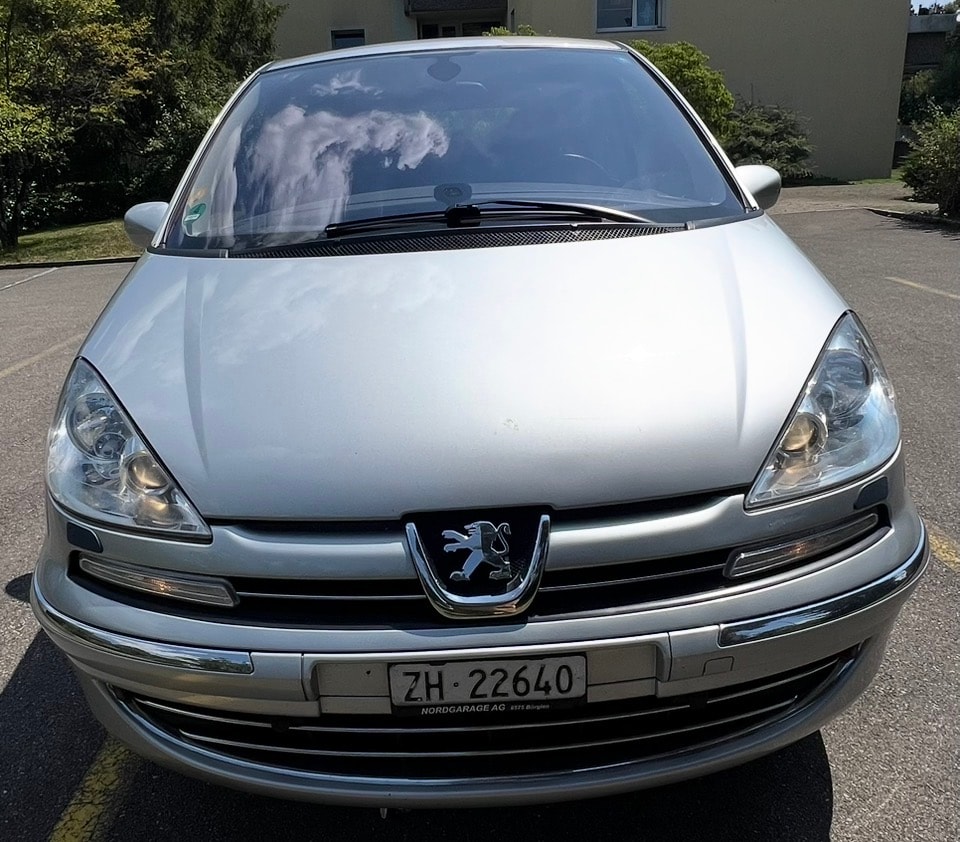 PEUGEOT 807 2.2 16V HDi Family+ Tiptronic-image-0