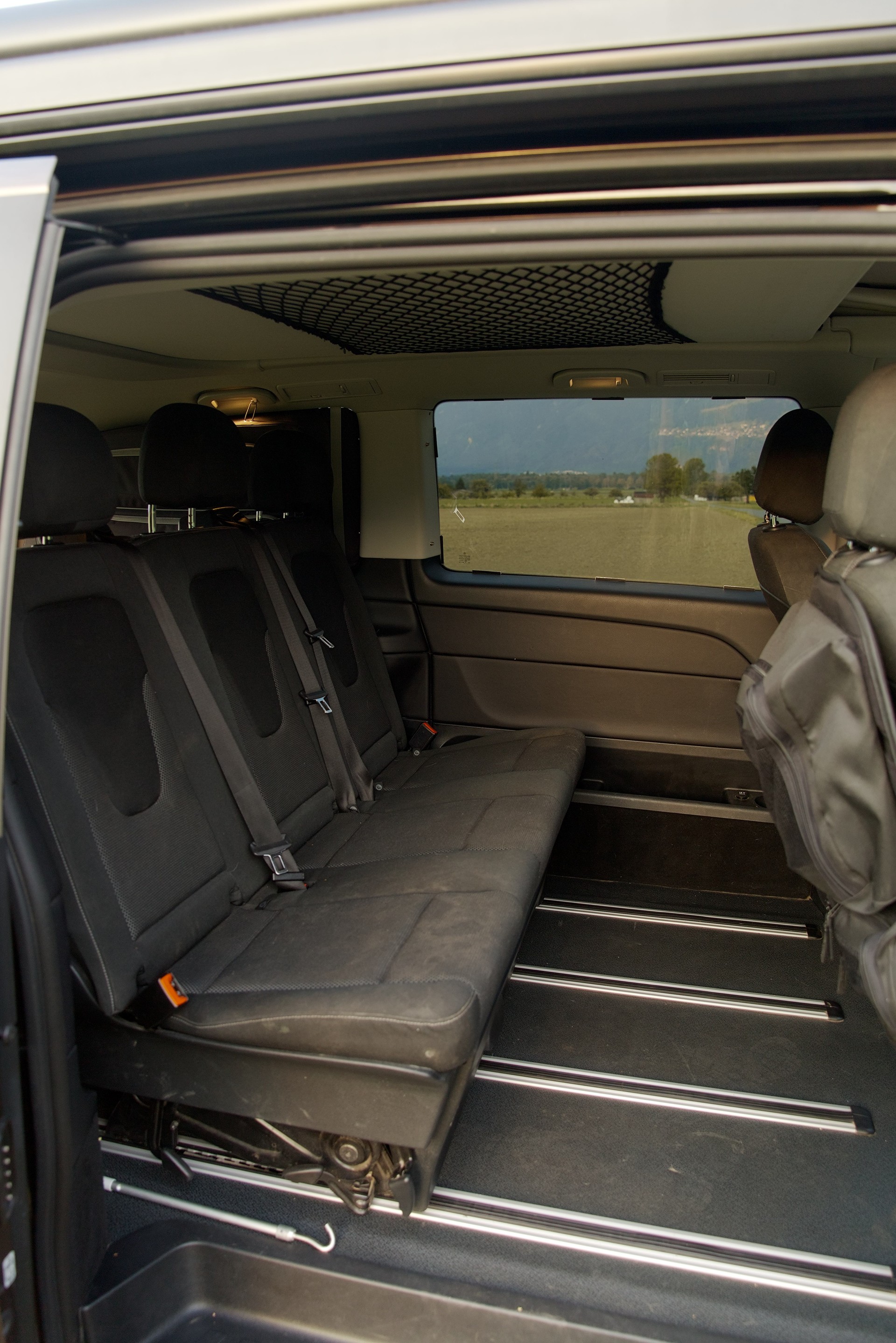 MERCEDES-BENZ 220 d Horizon 4matic-image-11