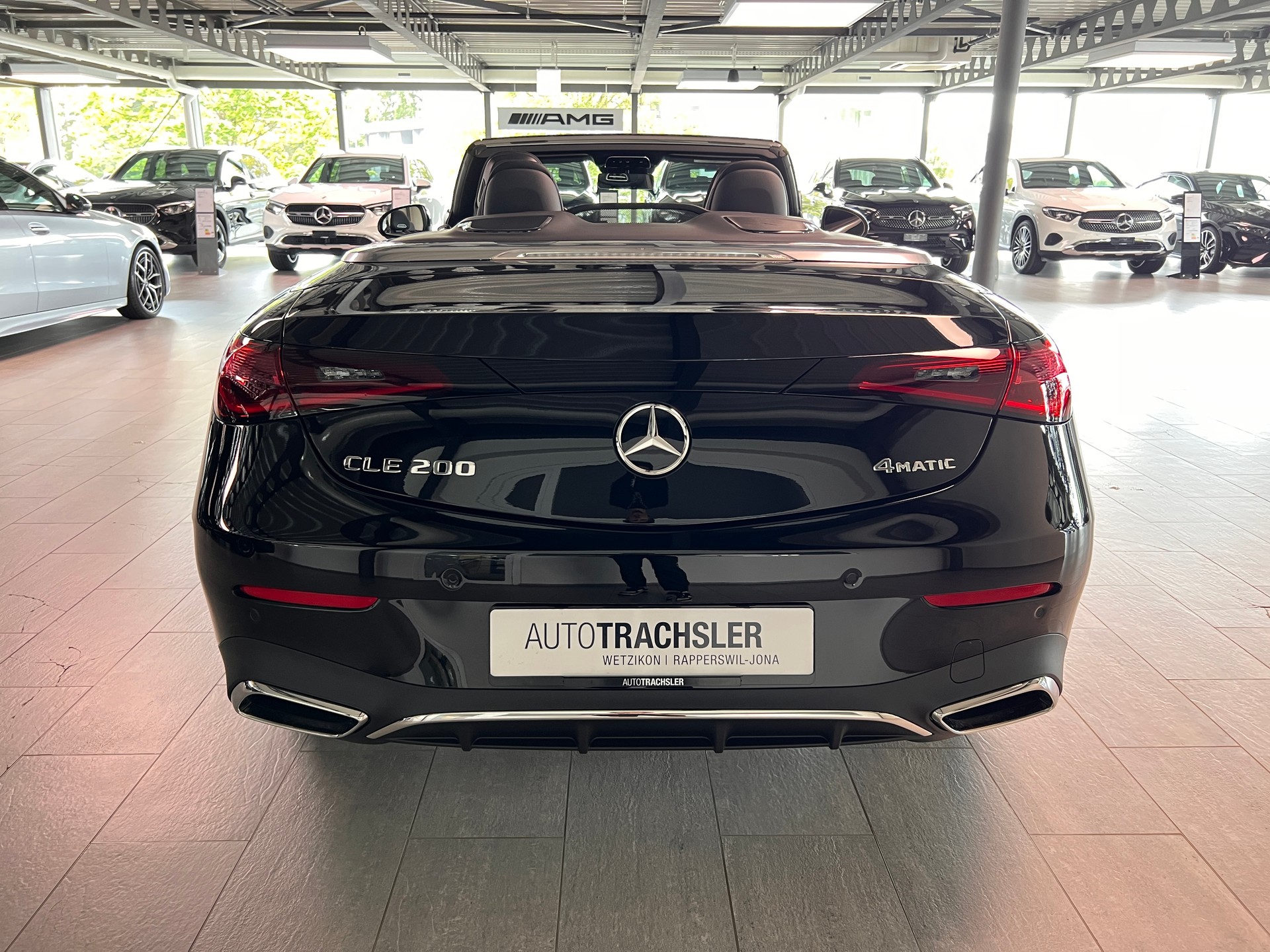 MERCEDES-BENZ CLE 200 Cabrio 4Matic 9G-Tronic-image-4