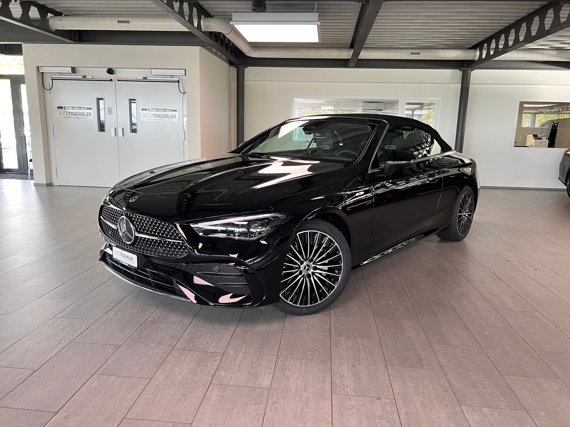 MERCEDES-BENZ CLE 200 Cabrio 4Matic 9G-Tronic