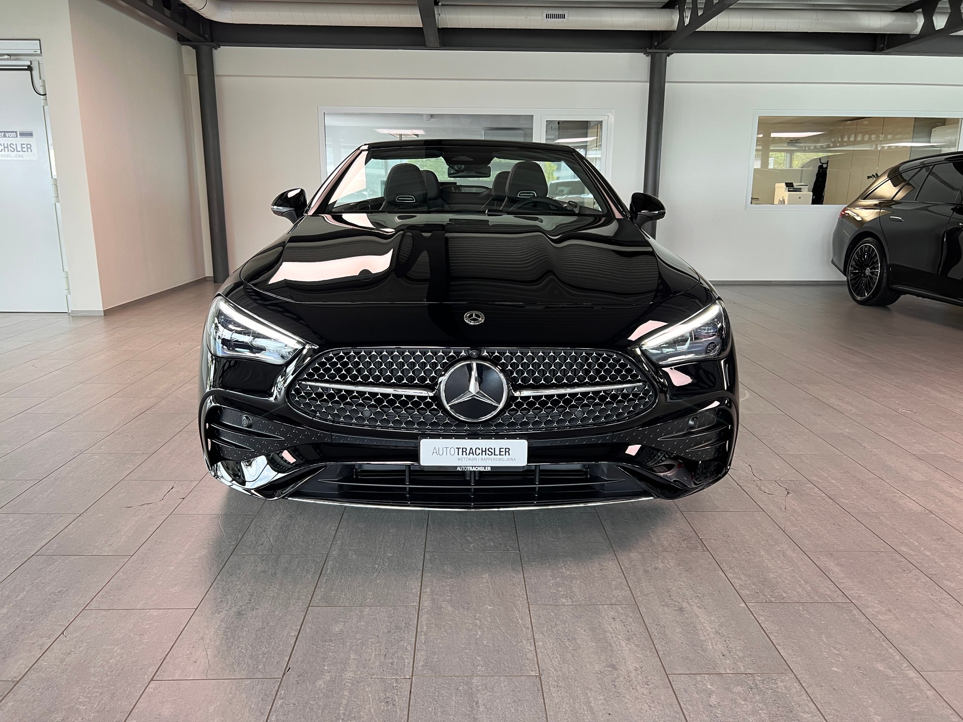 MERCEDES-BENZ CLE 200 Cabrio 4Matic 9G-Tronic-image-1
