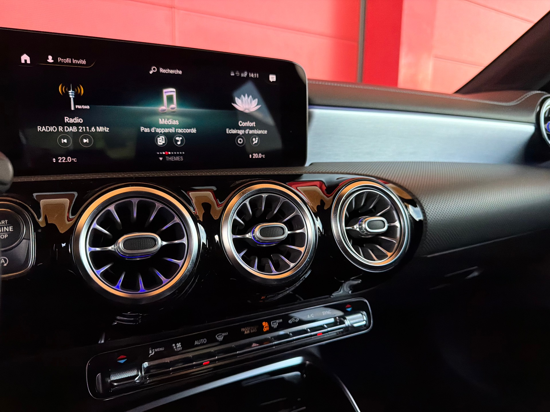 MERCEDES-BENZ A 45 S AMG 4Matic+ Speedshift-image-10