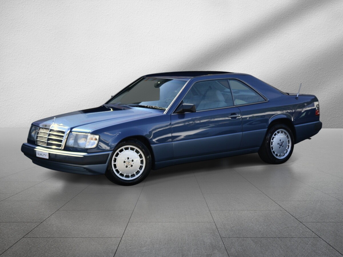 MERCEDES-BENZ 300 CE-image-3