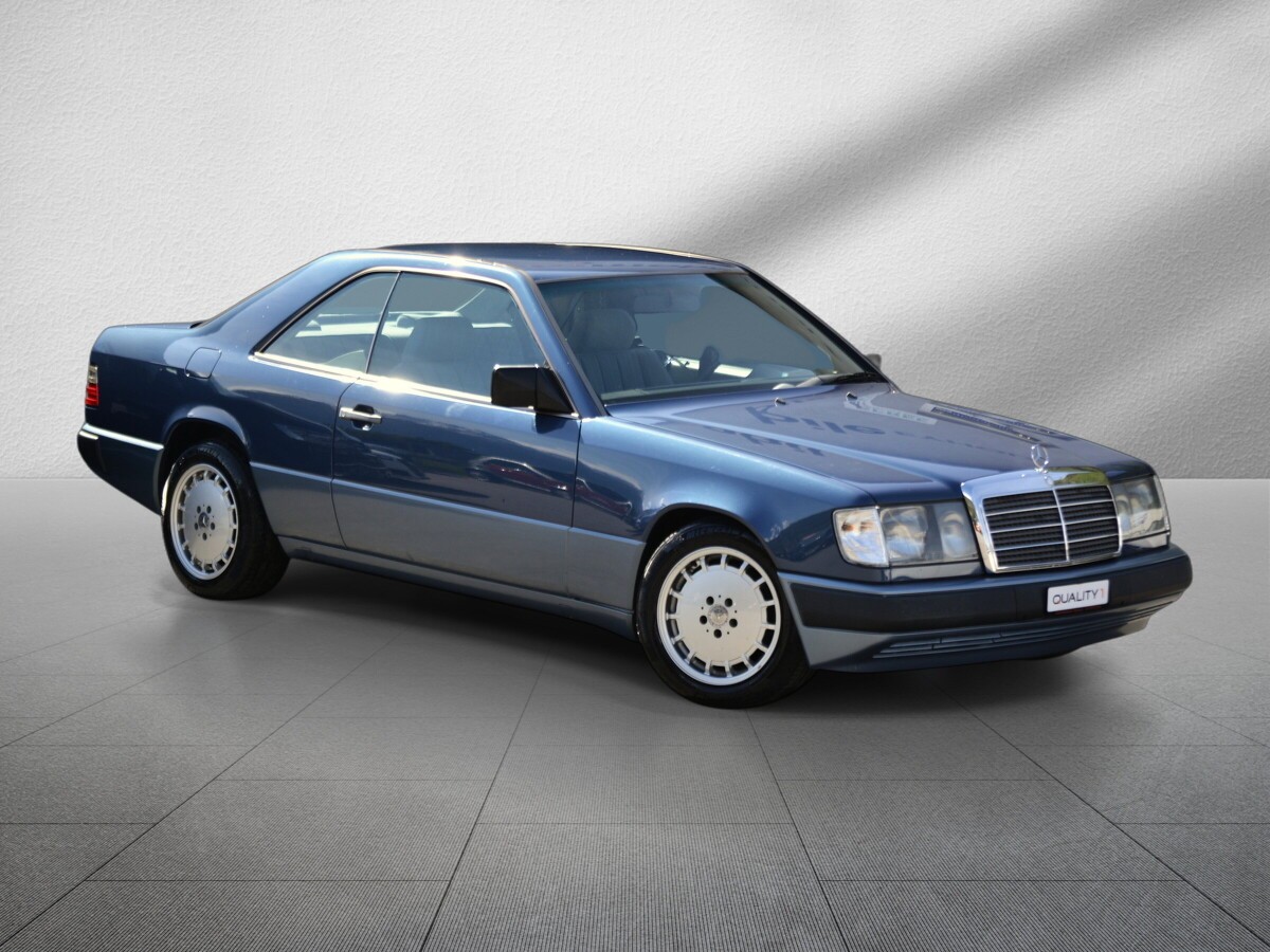 MERCEDES-BENZ 300 CE-image-4