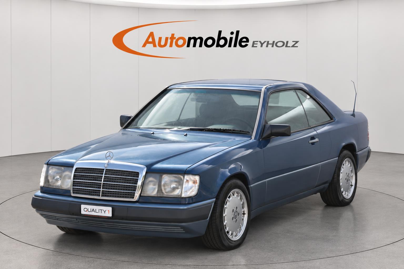 MERCEDES-BENZ 300 CE-image-1