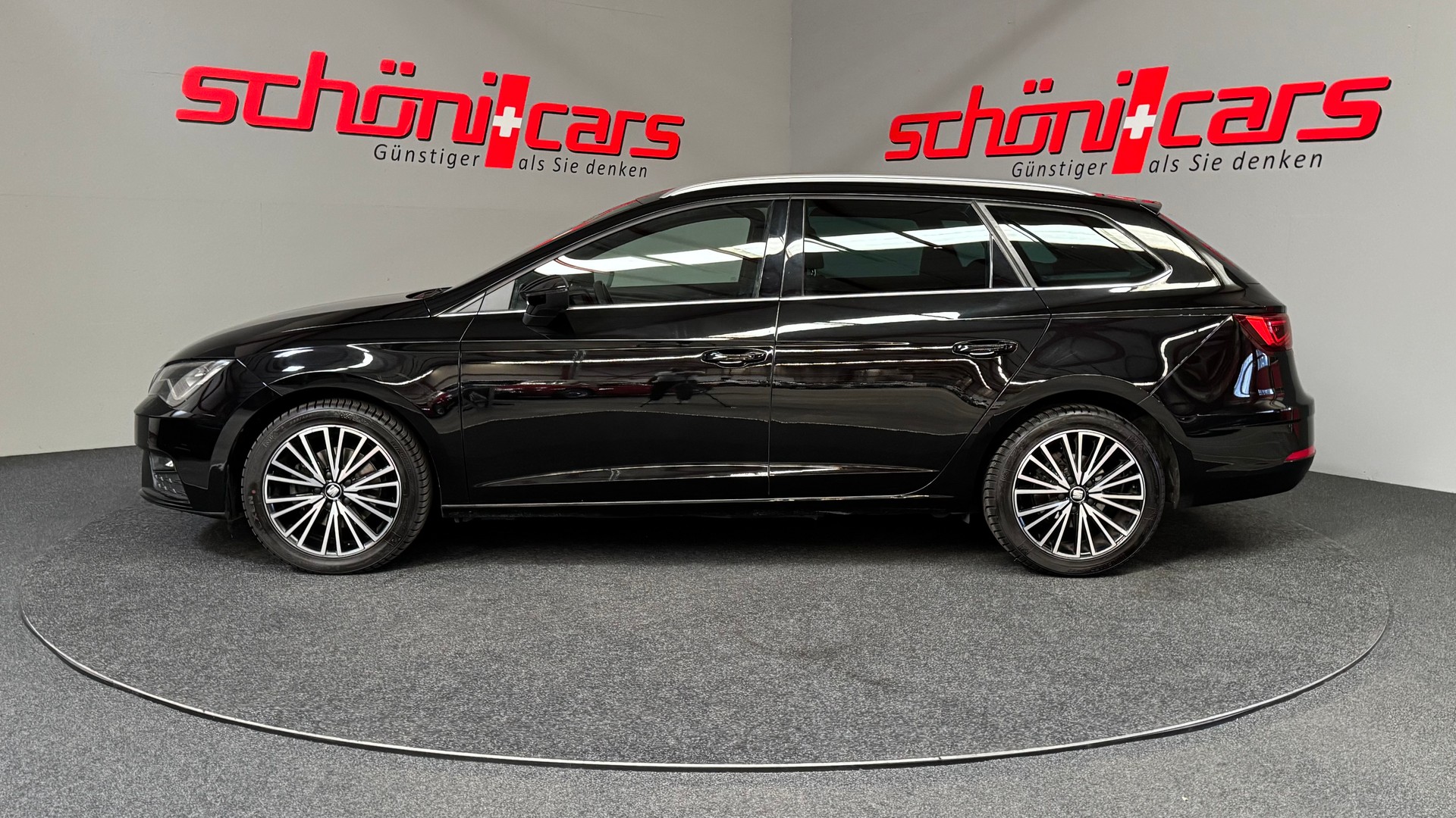 SEAT Leon ST 1.4 TSI ACT Xcellence DSG-image-2