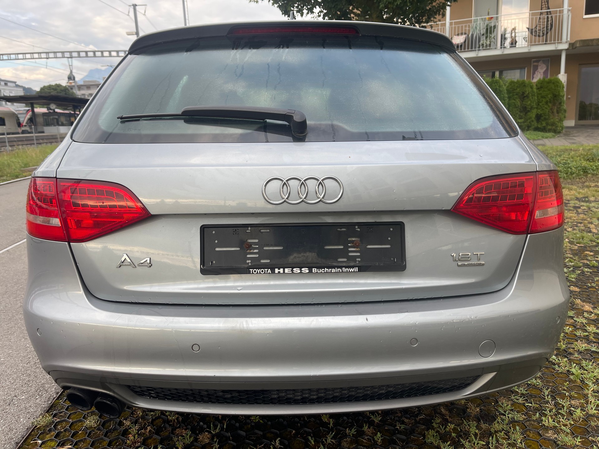 AUDI A4 Avant 1.8 TFSI quattro-image-7