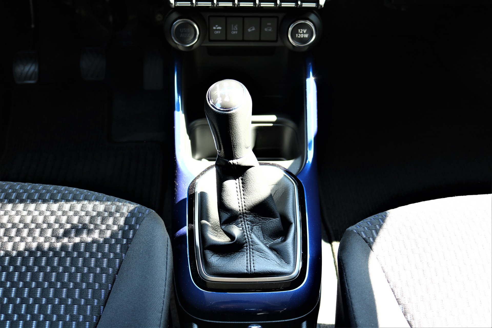 SUZUKI Ignis 1.2i Piz Sulai Top Hybrid 4x4-image-8