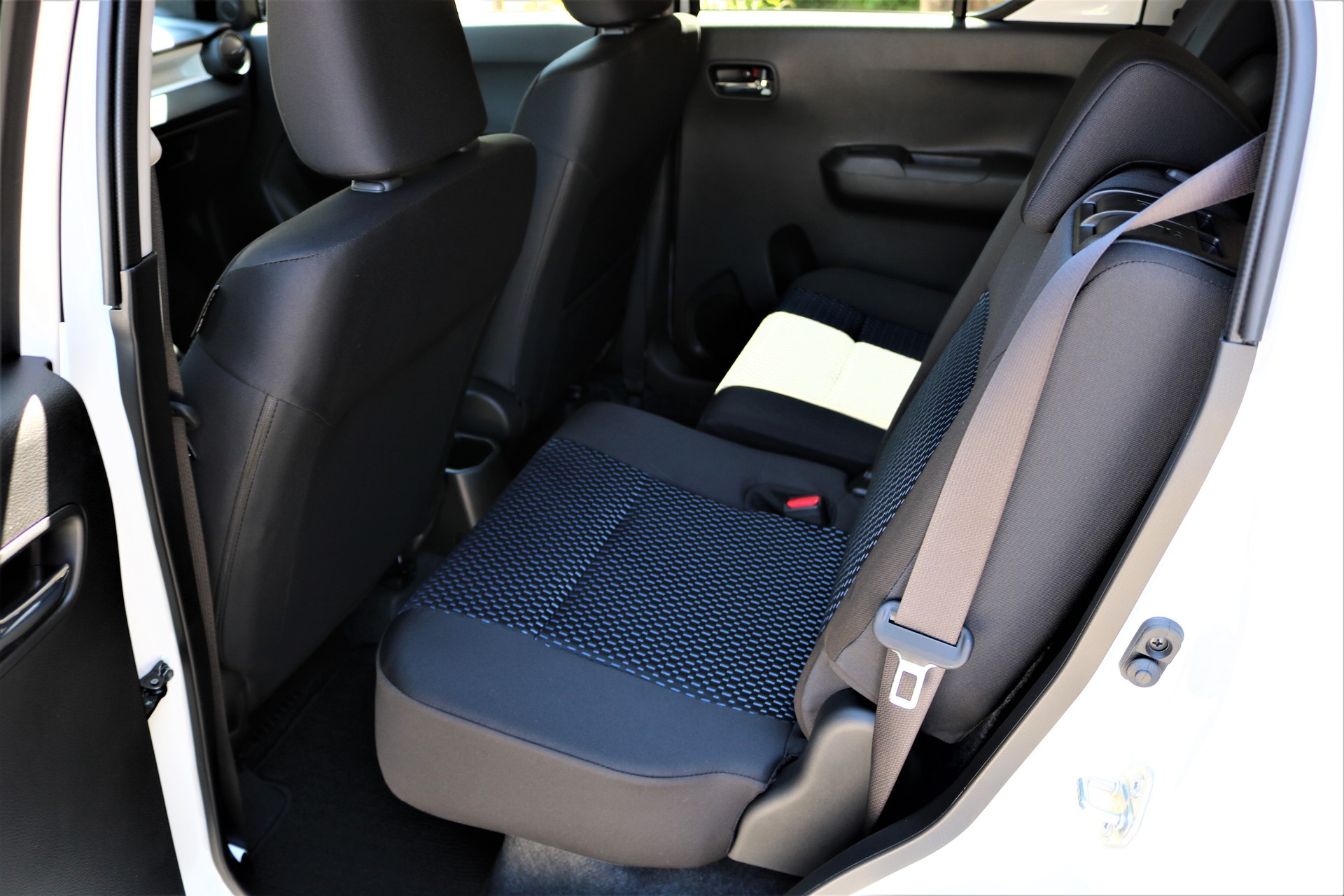 SUZUKI Ignis 1.2i Piz Sulai Top Hybrid 4x4-image-11