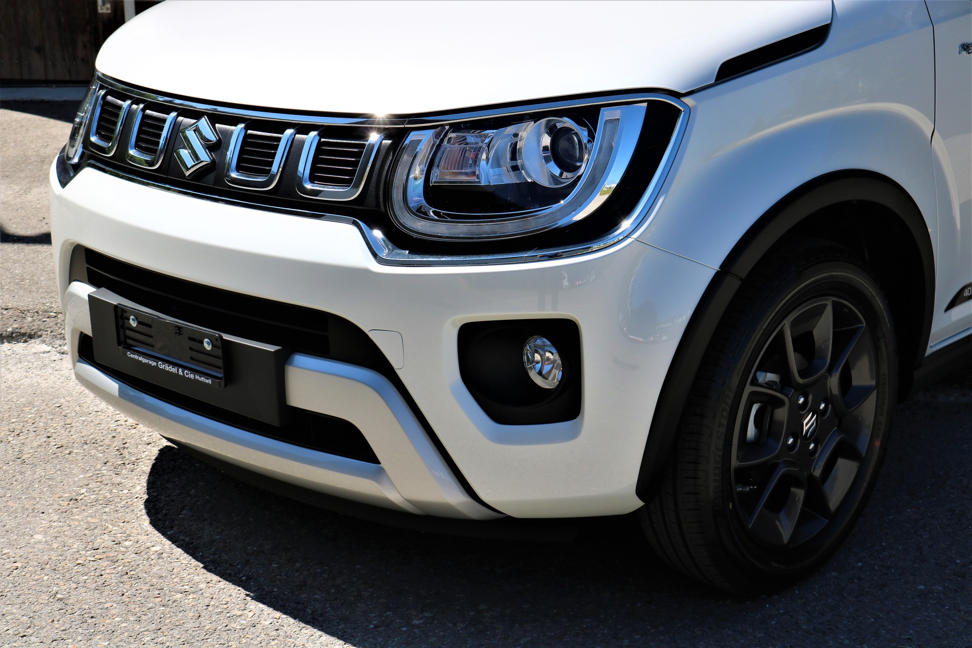 SUZUKI Ignis 1.2i Piz Sulai Top Hybrid 4x4-image-12