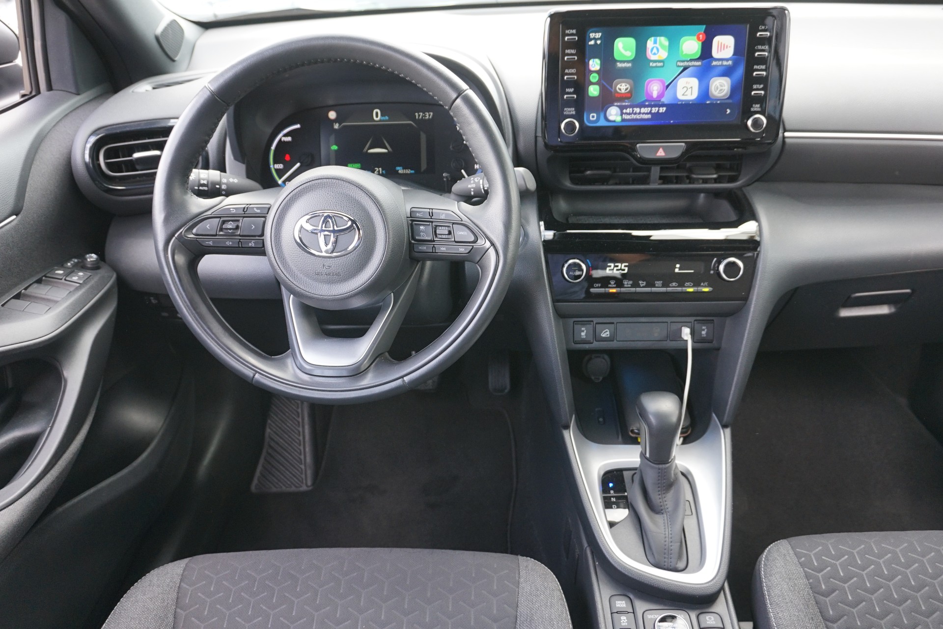TOYOTA Yaris Cross 1.5 Trend AWD Automat Hybrid 116PS-image-14