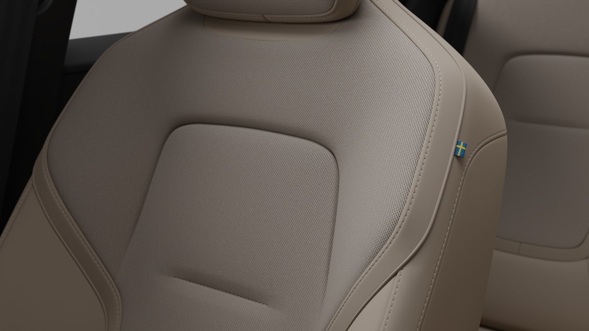 VOLVO EX30 E60 Twin Ultra Performance AWD-image-11