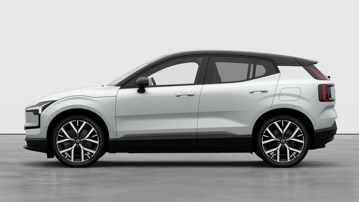 VOLVO EX30 E60 Twin Ultra Performance AWD-image-2