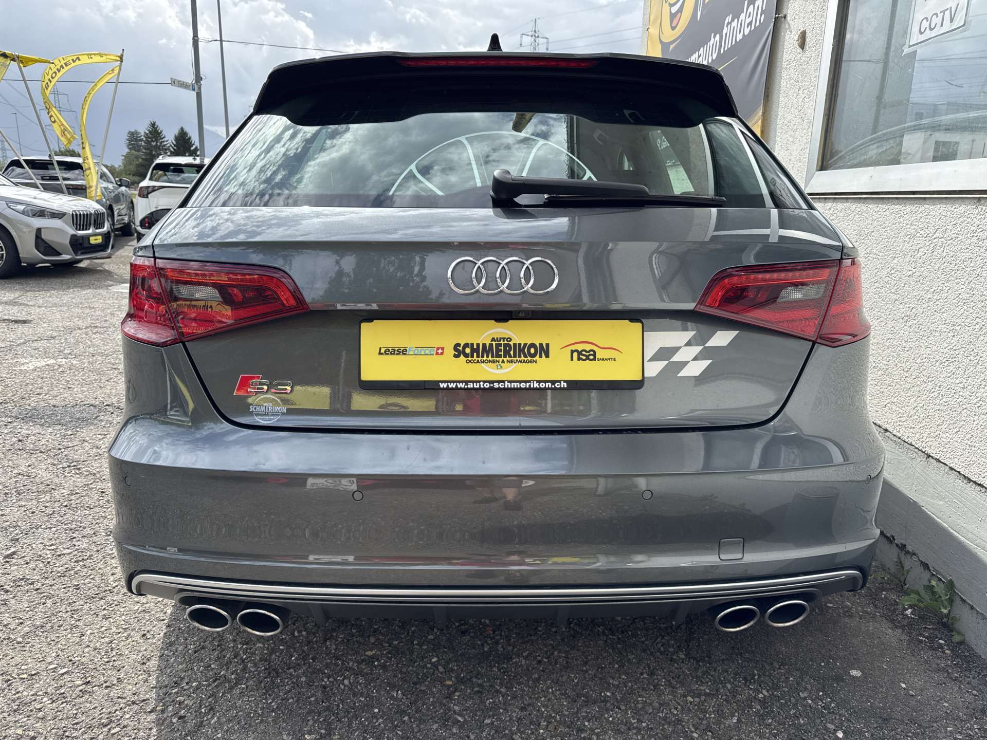 AUDI S3 Sportback 2.0 TFSi quattro 301PS S-Tronic Automat-image-3