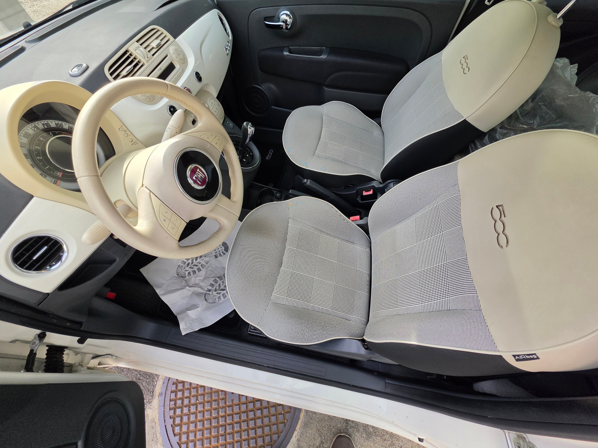 FIAT 500 1.2 Lounge Dualogic-image-12