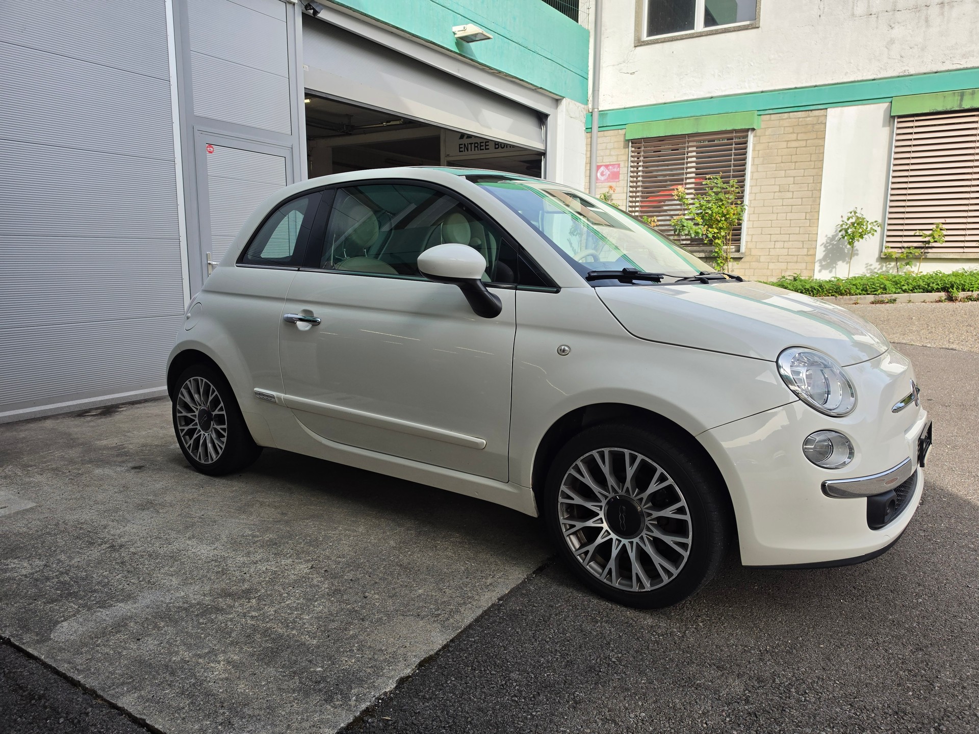 FIAT 500 1.2 Lounge Dualogic-image-5