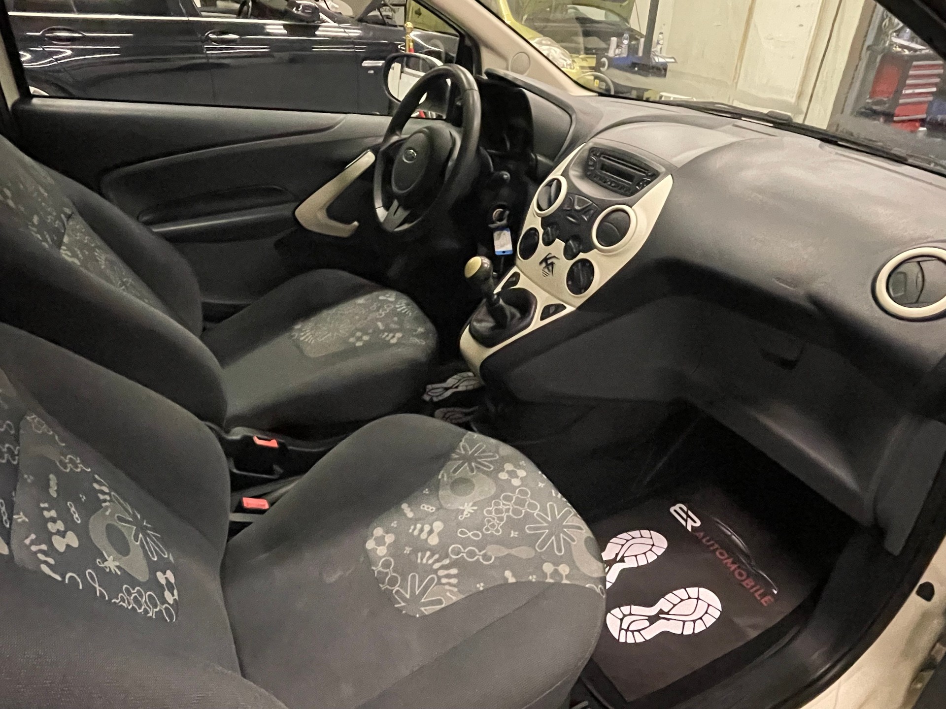 FORD KA 1.25. Grand Prix-image-10