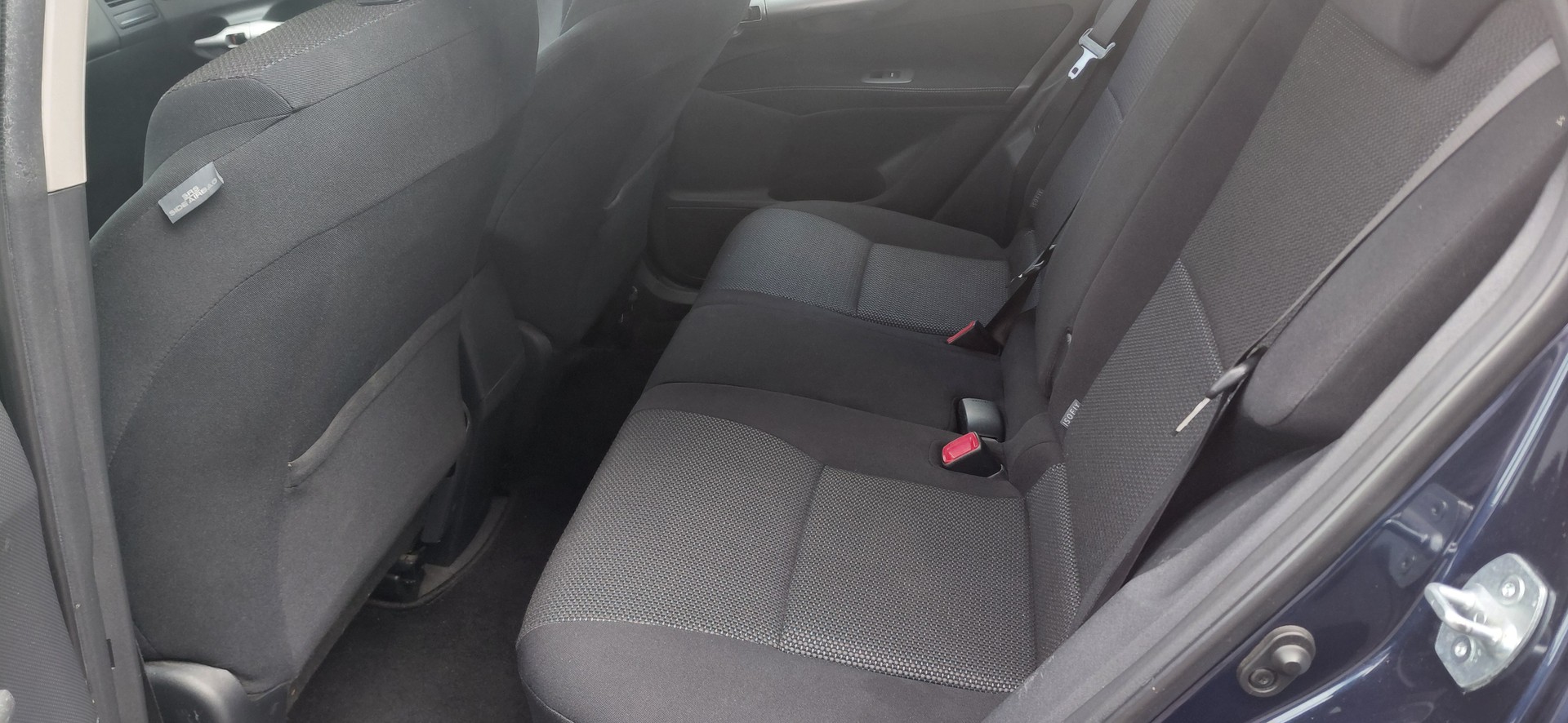 TOYOTA Auris 1.8 16V HSD Linea Luna-image-11