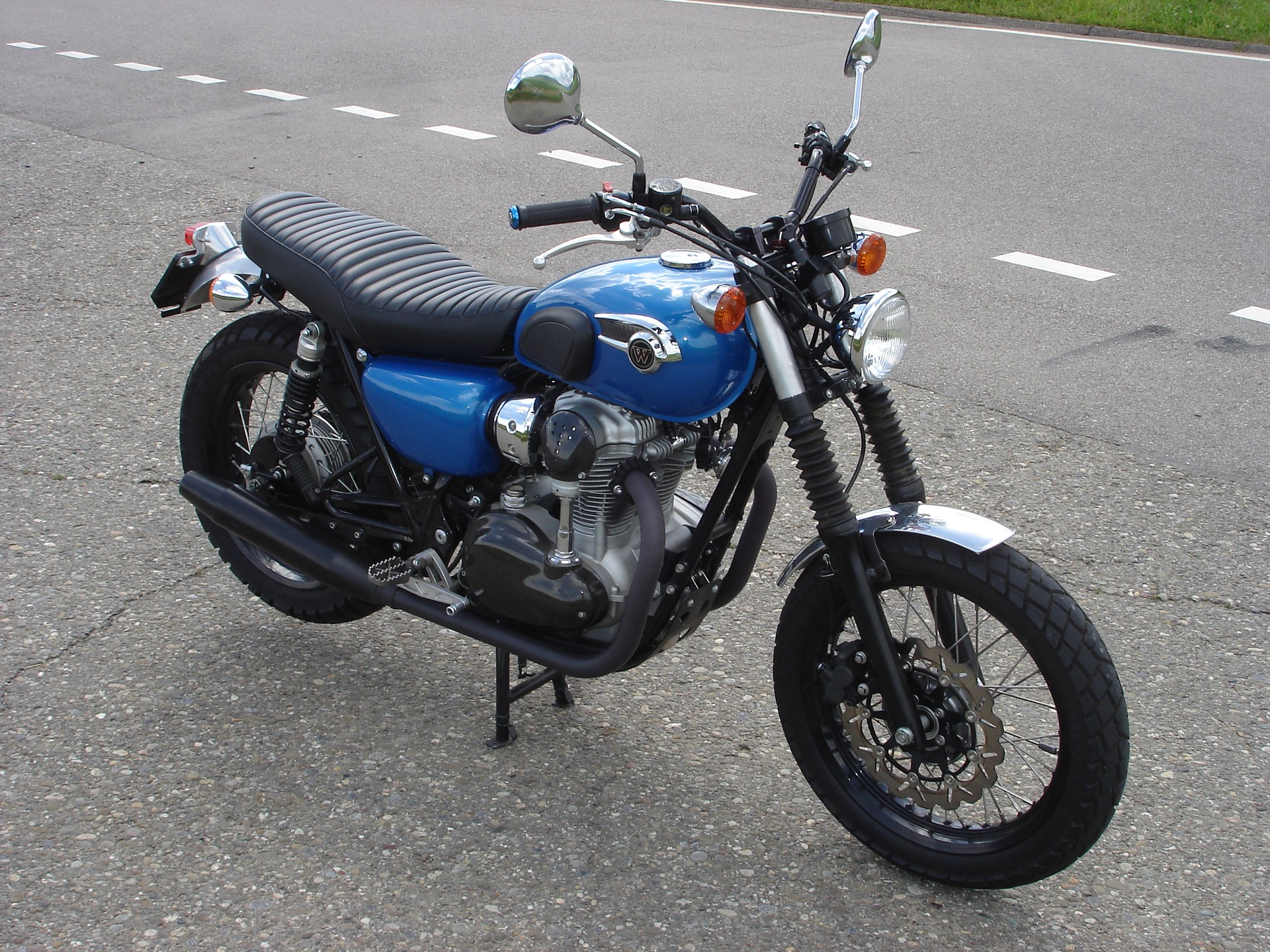 KAWASAKI W 800-image-1