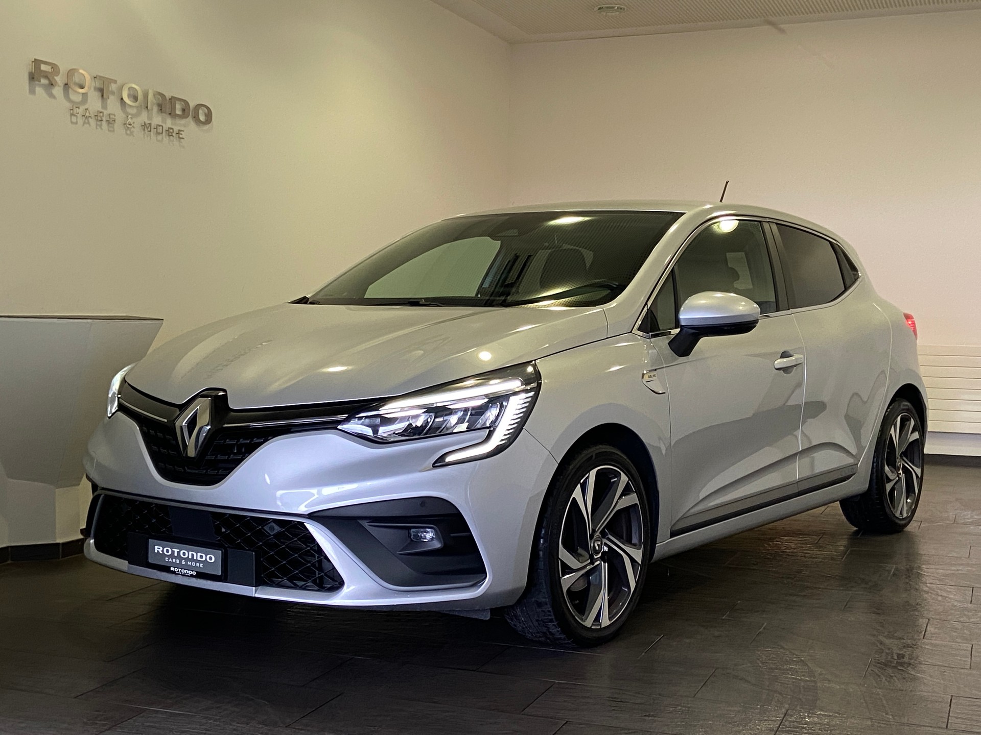 RENAULT Clio 1.3 R.S. Line EDC