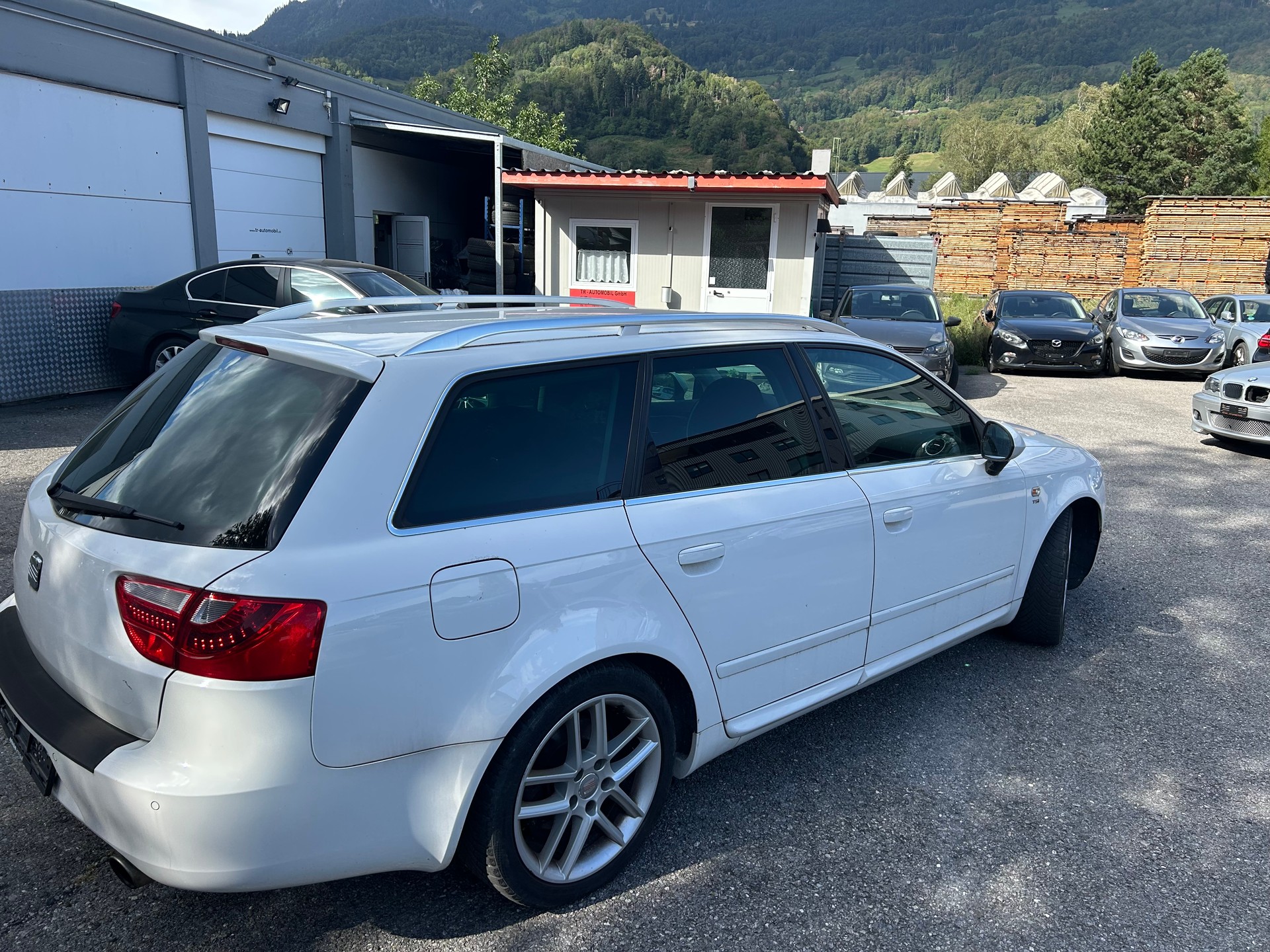SEAT Exeo ST 2.0 TSI Style-image-12