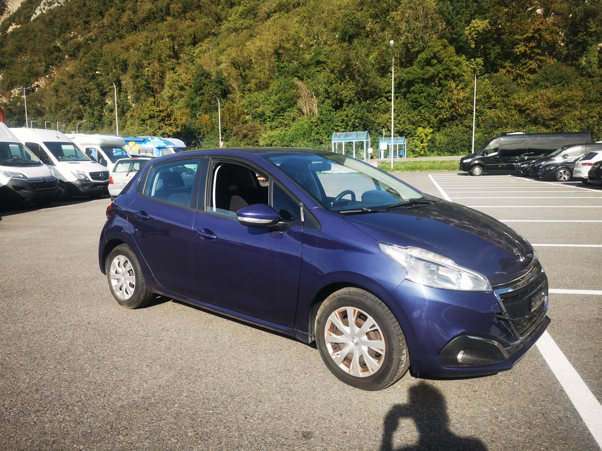 PEUGEOT 208 1.2 PureTech Access-image-5