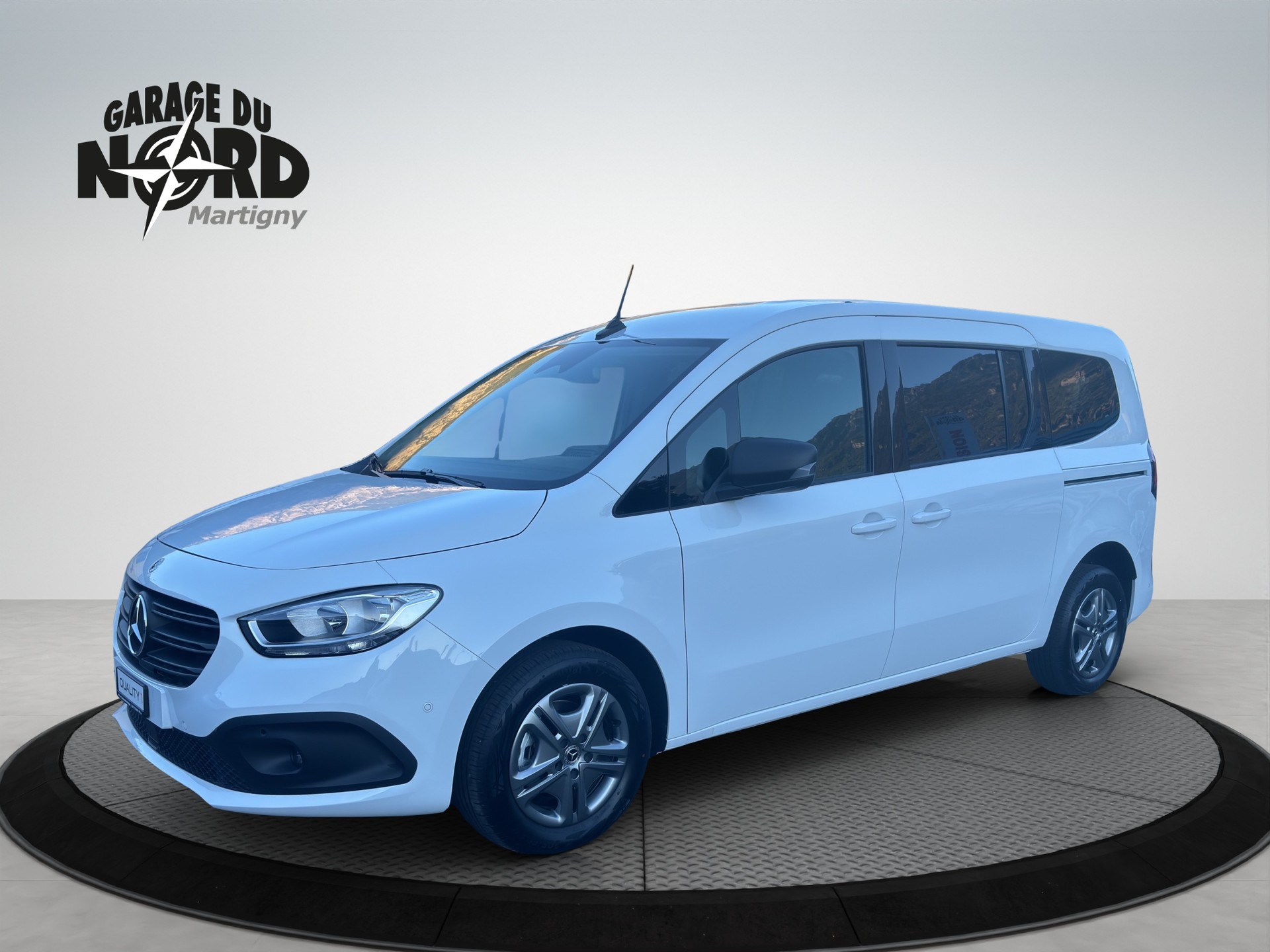 MERCEDES-BENZ Citan 113 Pro Lang Aut.-image-0