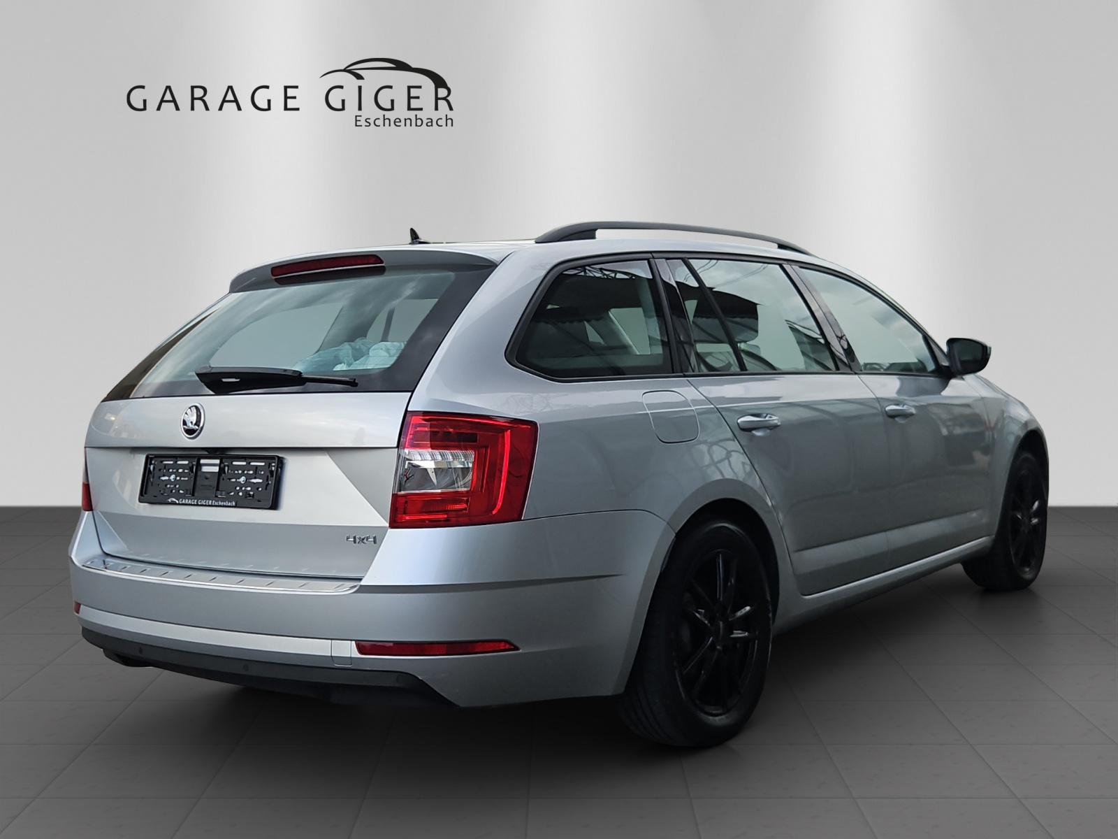 SKODA Octavia Combi 2.0 TSI Ambition 4x4 DSG-image-3