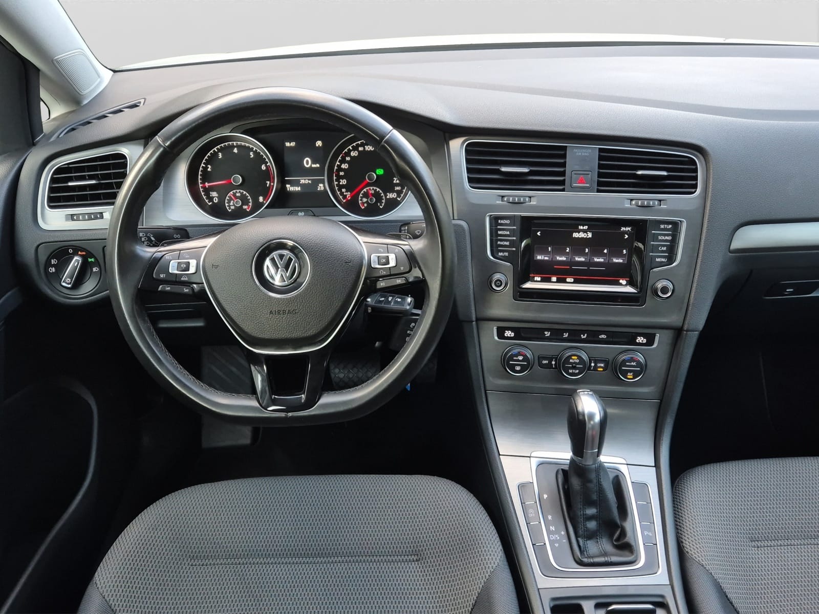 VW Golf 1.2 TSI Comfortline DSG-image-9