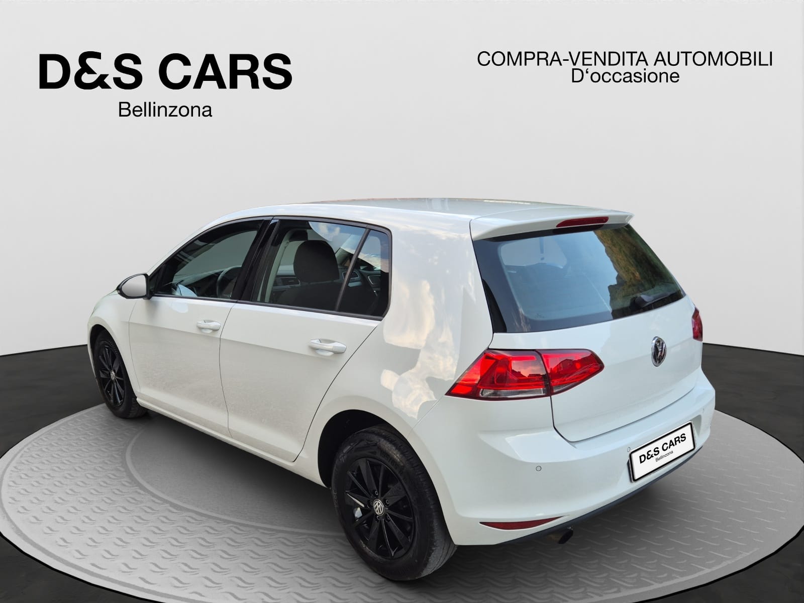VW Golf 1.2 TSI Comfortline DSG-image-2