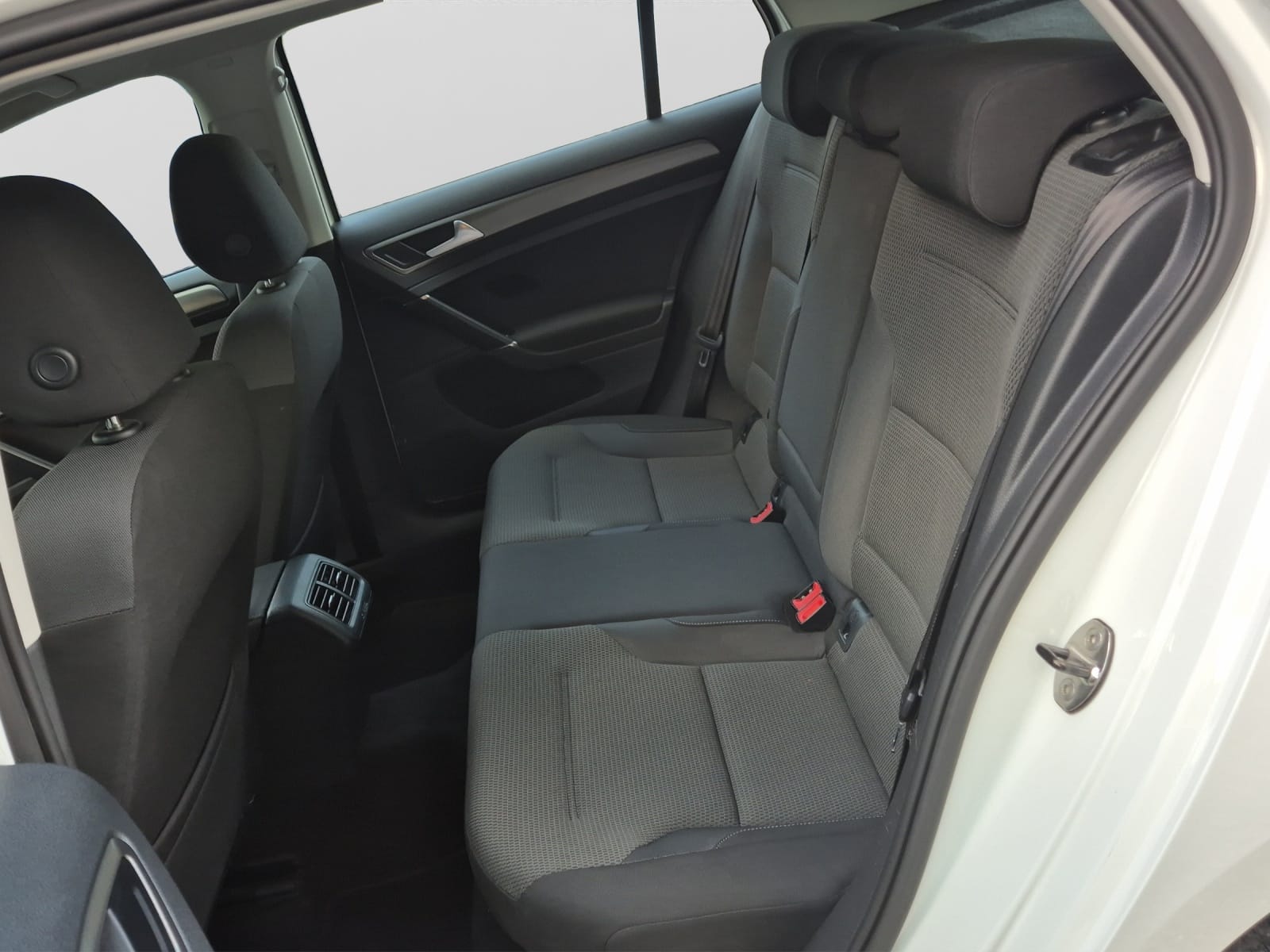 VW Golf 1.2 TSI Comfortline DSG-image-13
