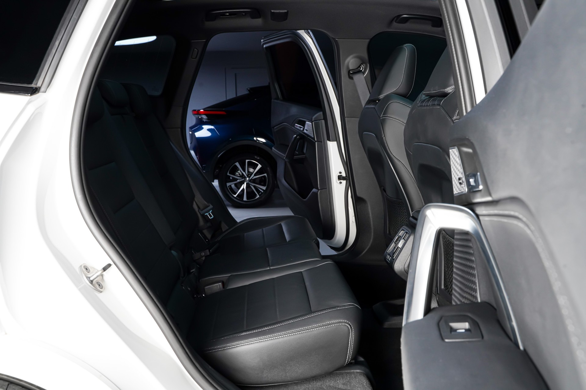 BMW X1 xDrive 23d 48V M Sport-image-15