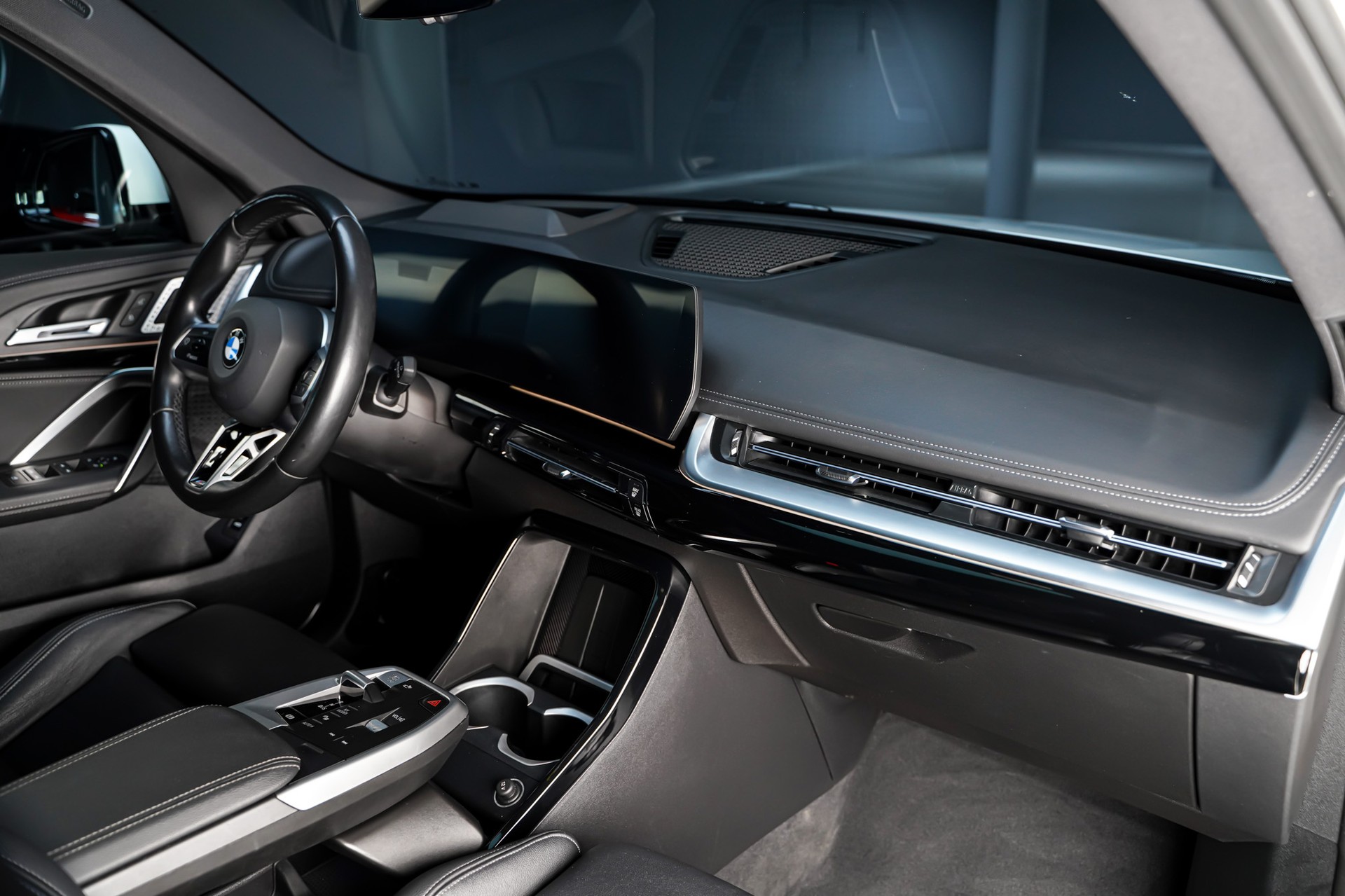 BMW X1 xDrive 23d 48V M Sport-image-19