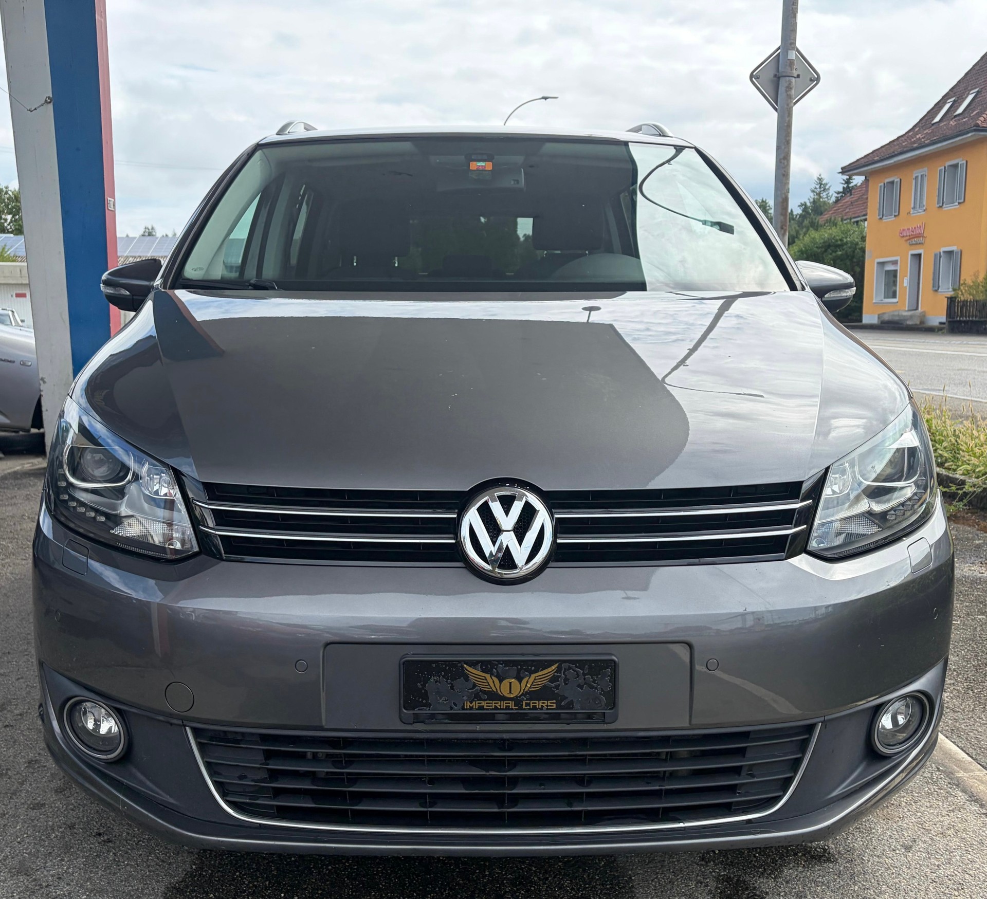 VW Touran 1.4 TSI Highline DSG-image-5
