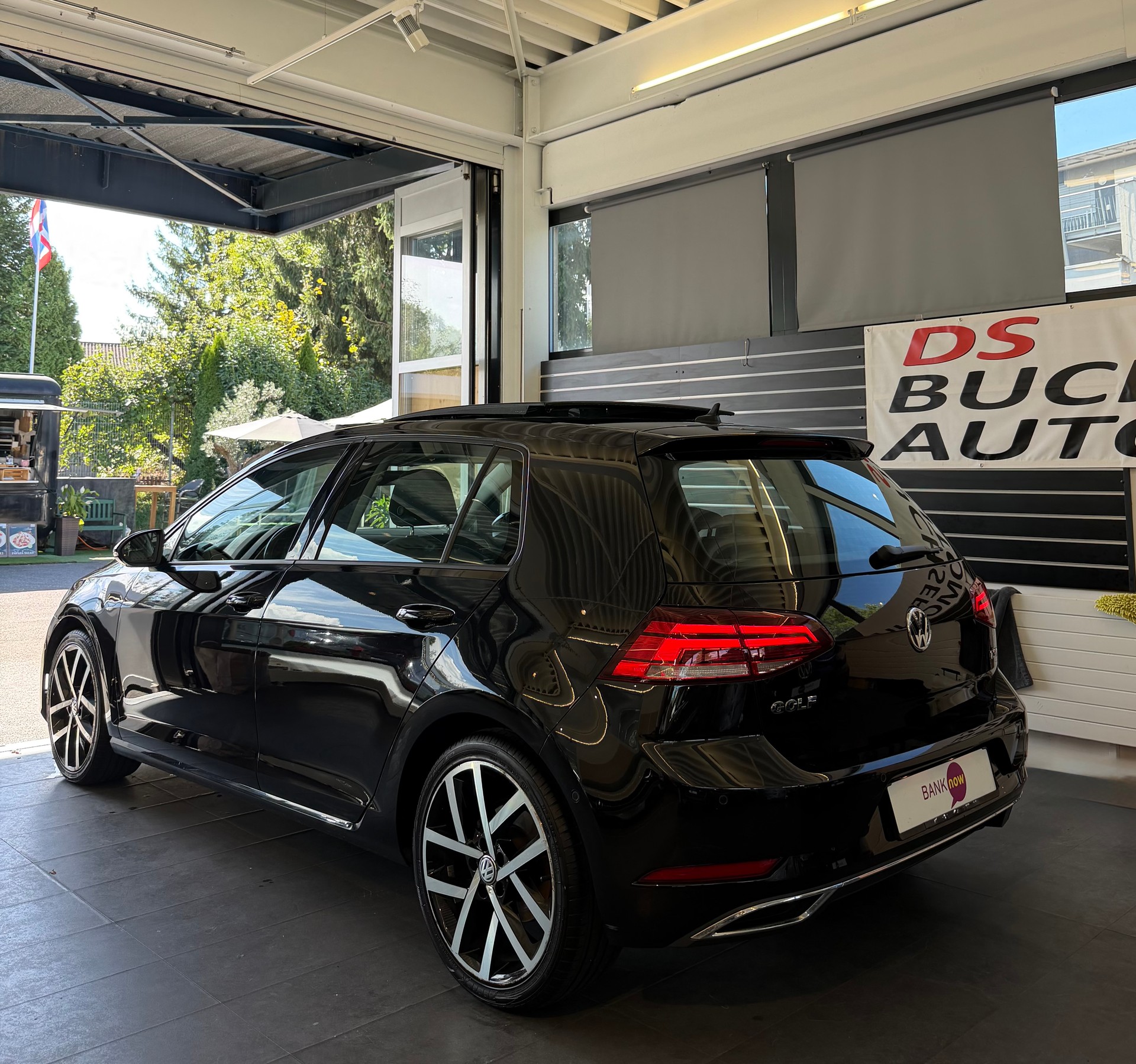 VW Golf VII 1.5 TSI 150 Highline DSG-image-3