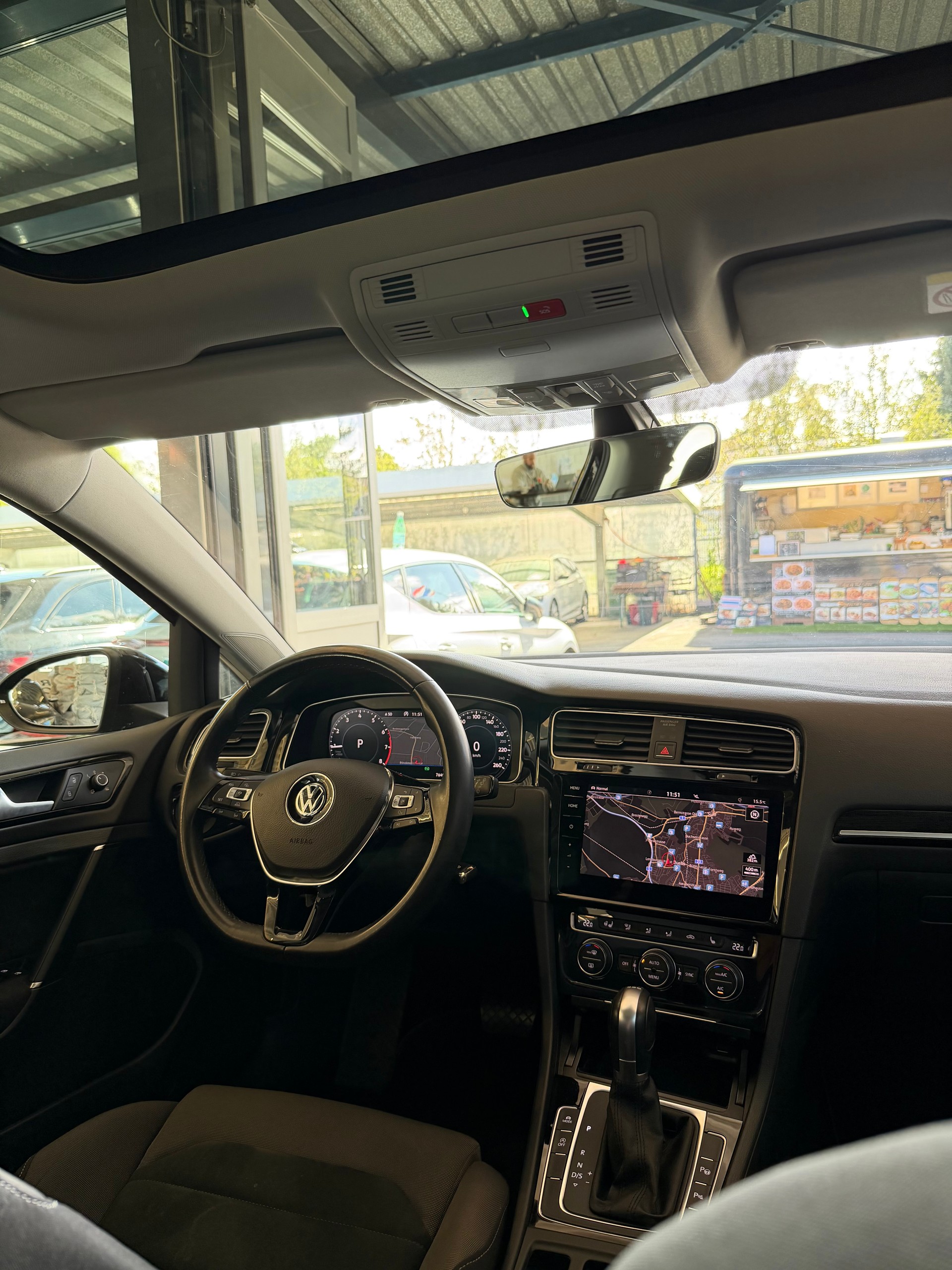 VW Golf VII 1.5 TSI 150 Highline DSG-image-9