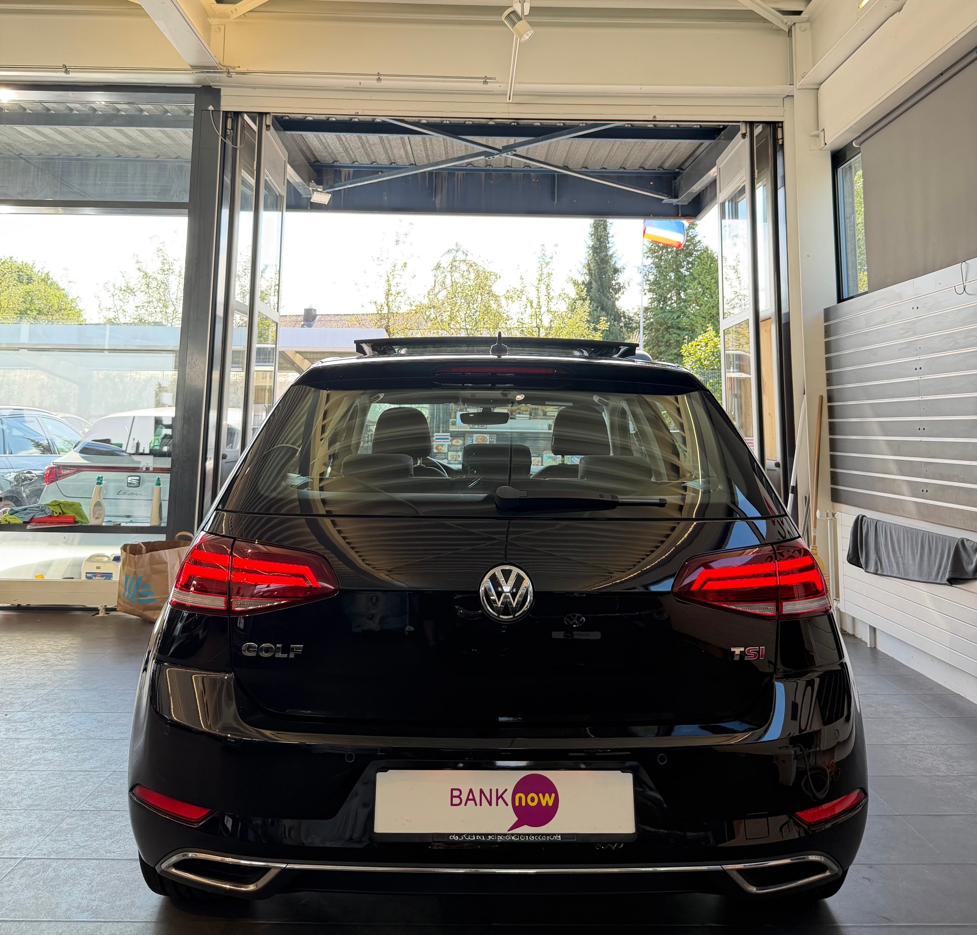 VW Golf VII 1.5 TSI 150 Highline DSG-image-5
