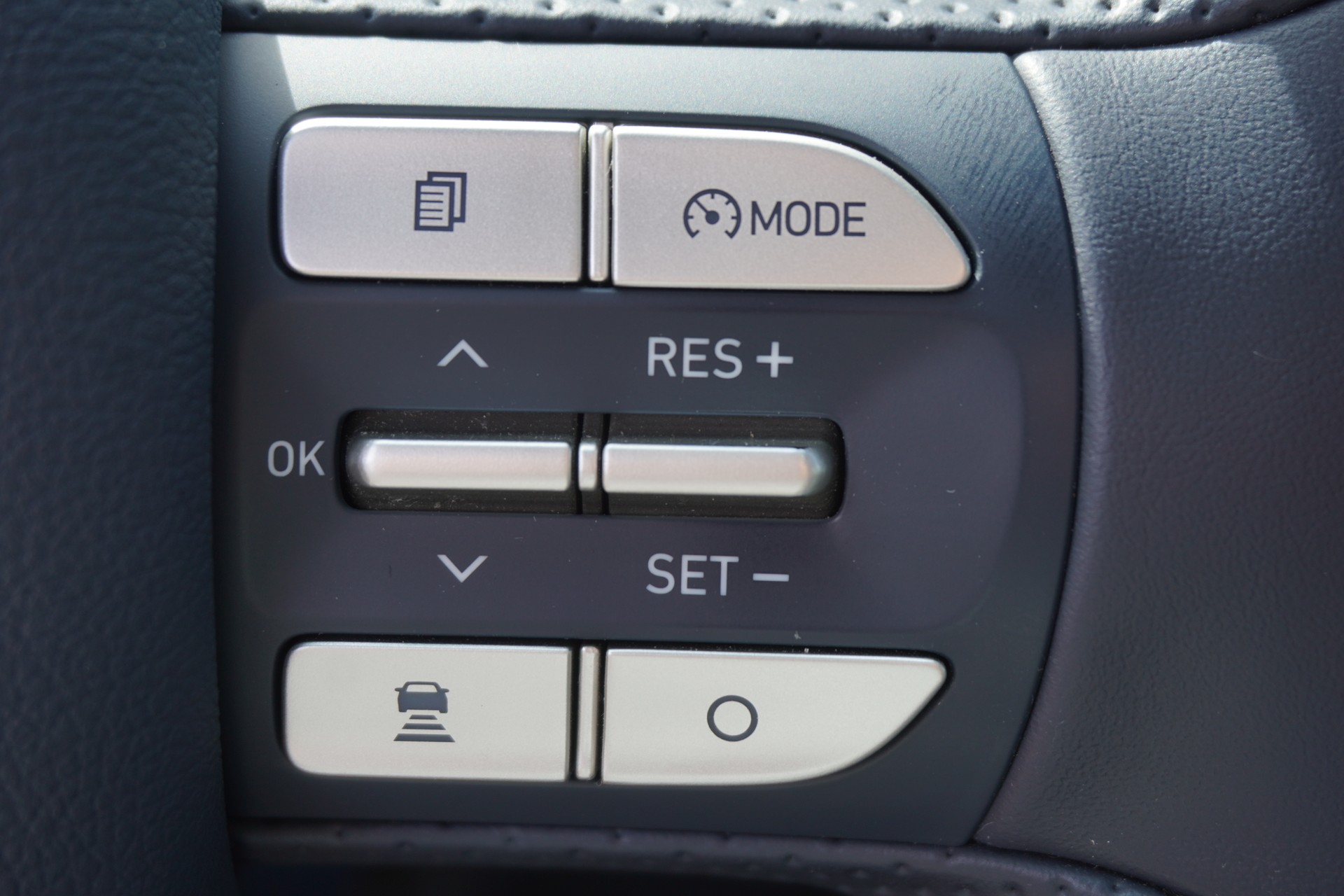 HYUNDAI Nexo Fuel Cell Vertex-image-24