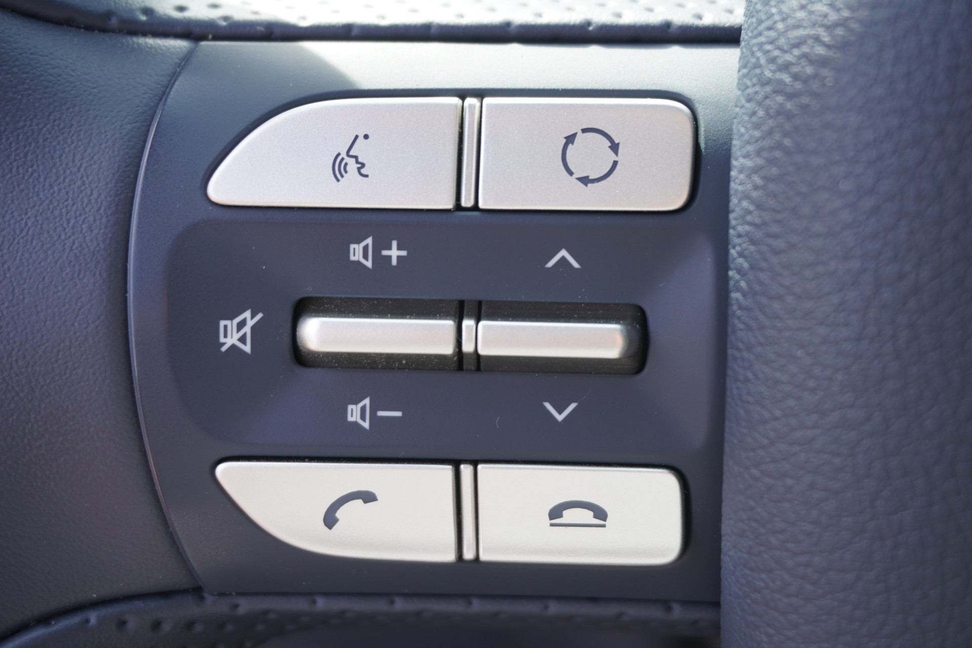 HYUNDAI Nexo Fuel Cell Vertex-image-23