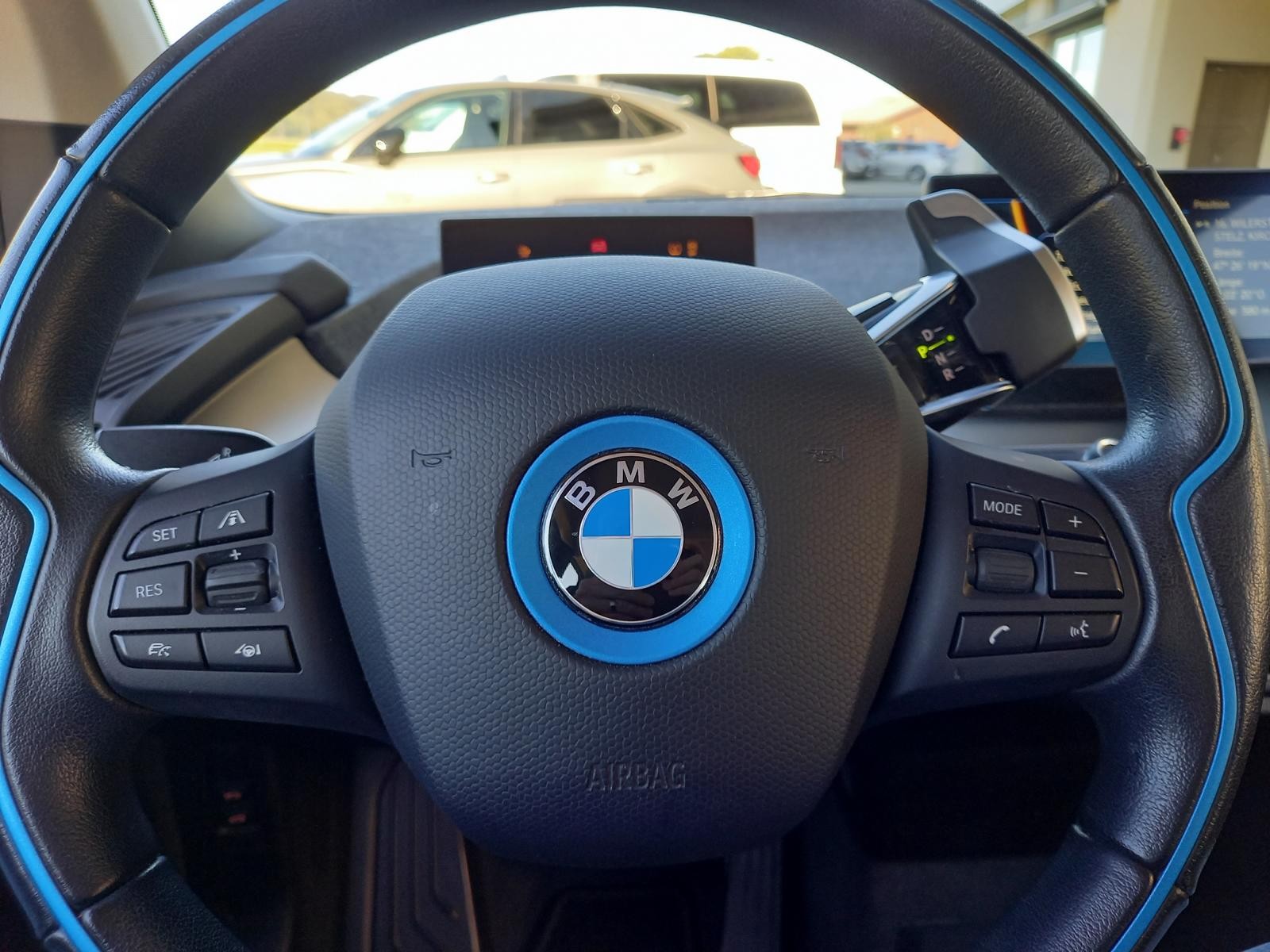 BMW i3 (94Ah)-image-6