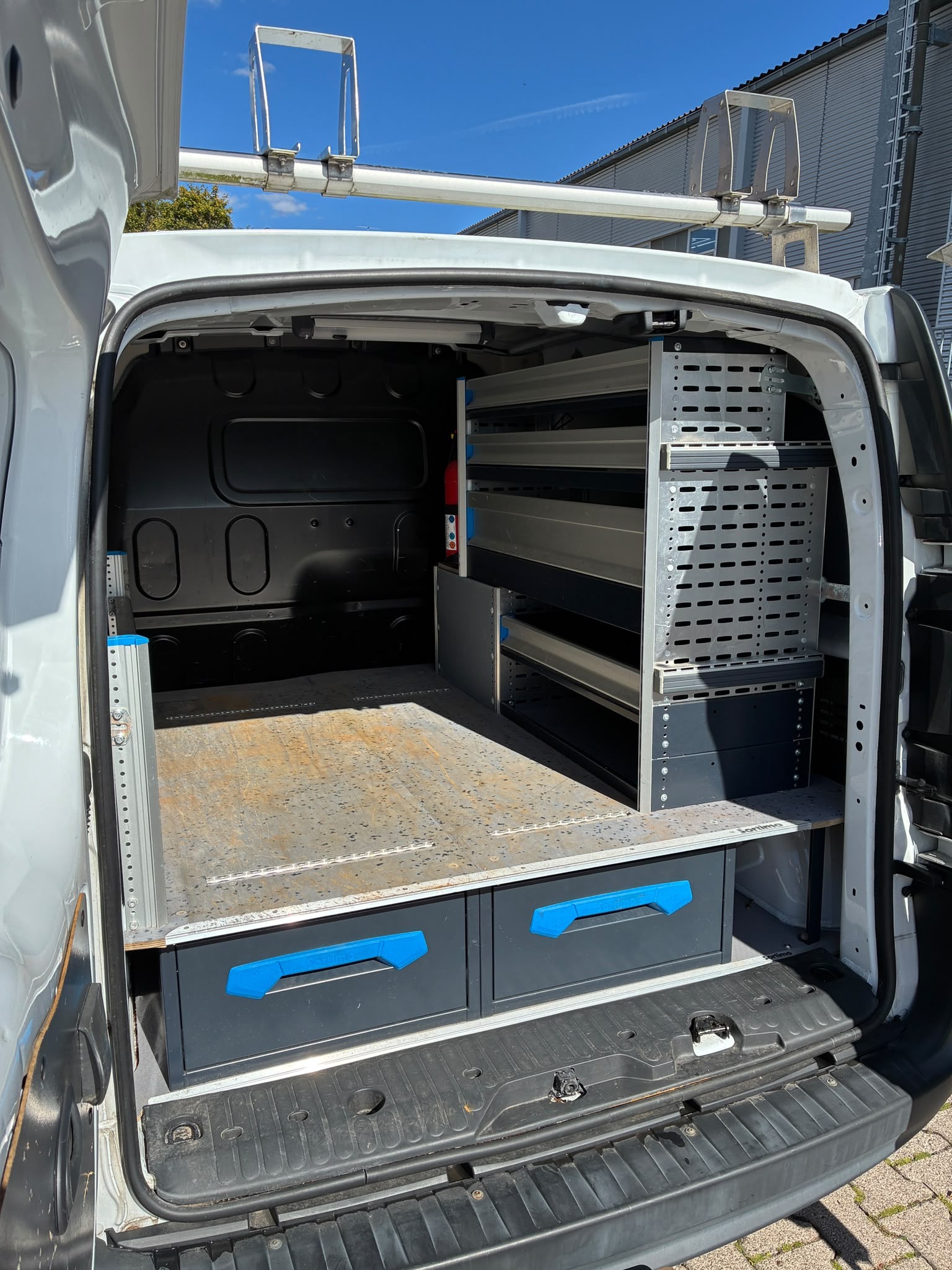 RENAULT Kangoo Van 1.5 dCi Standard 95 Extra-image-5