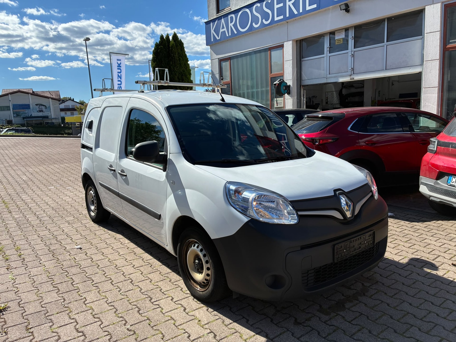 RENAULT Kangoo Van 1.5 dCi Standard 95 Extra-showroom-element-1
