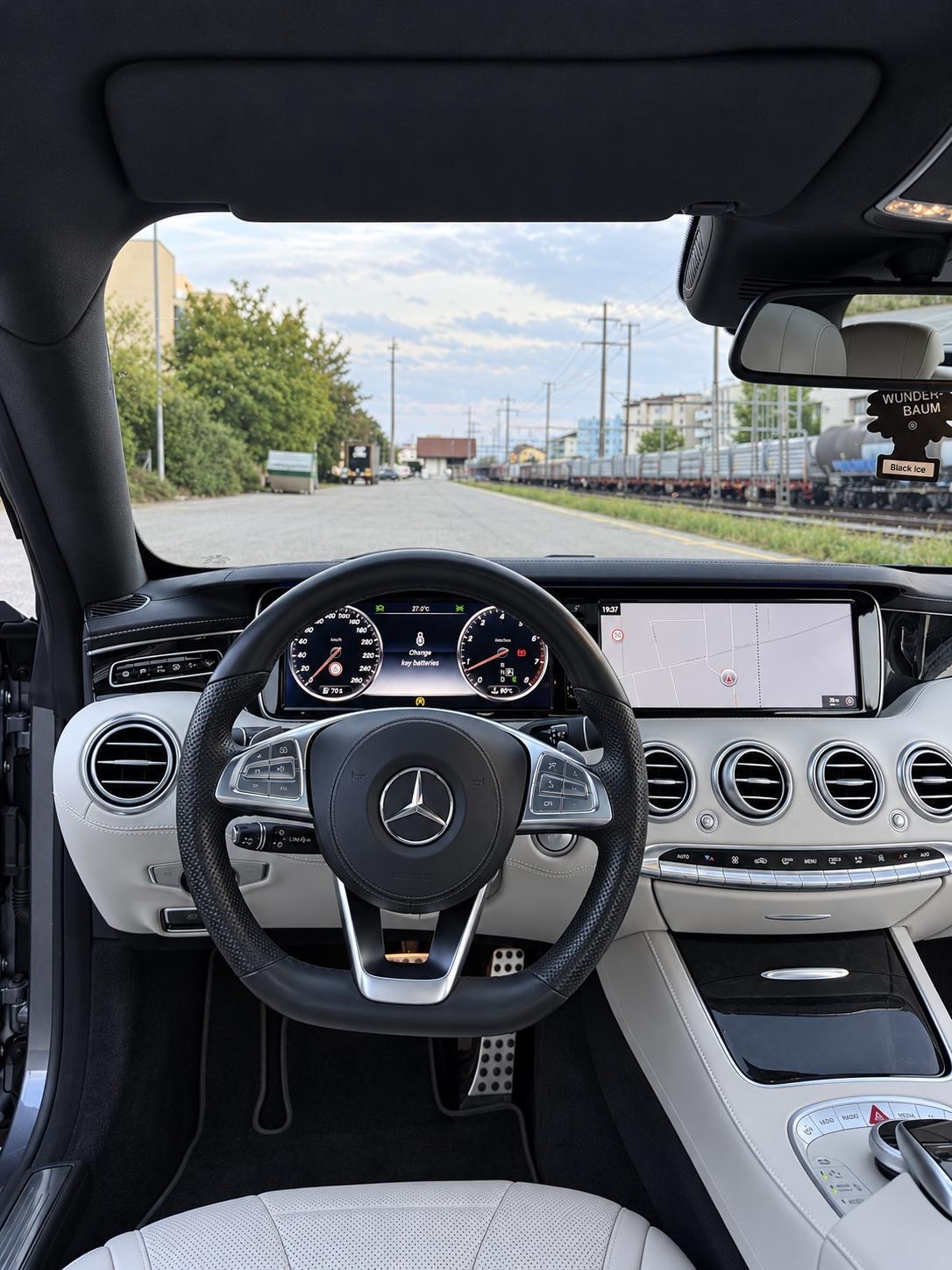 MERCEDES-BENZ Coupé 4MATIC-image-5