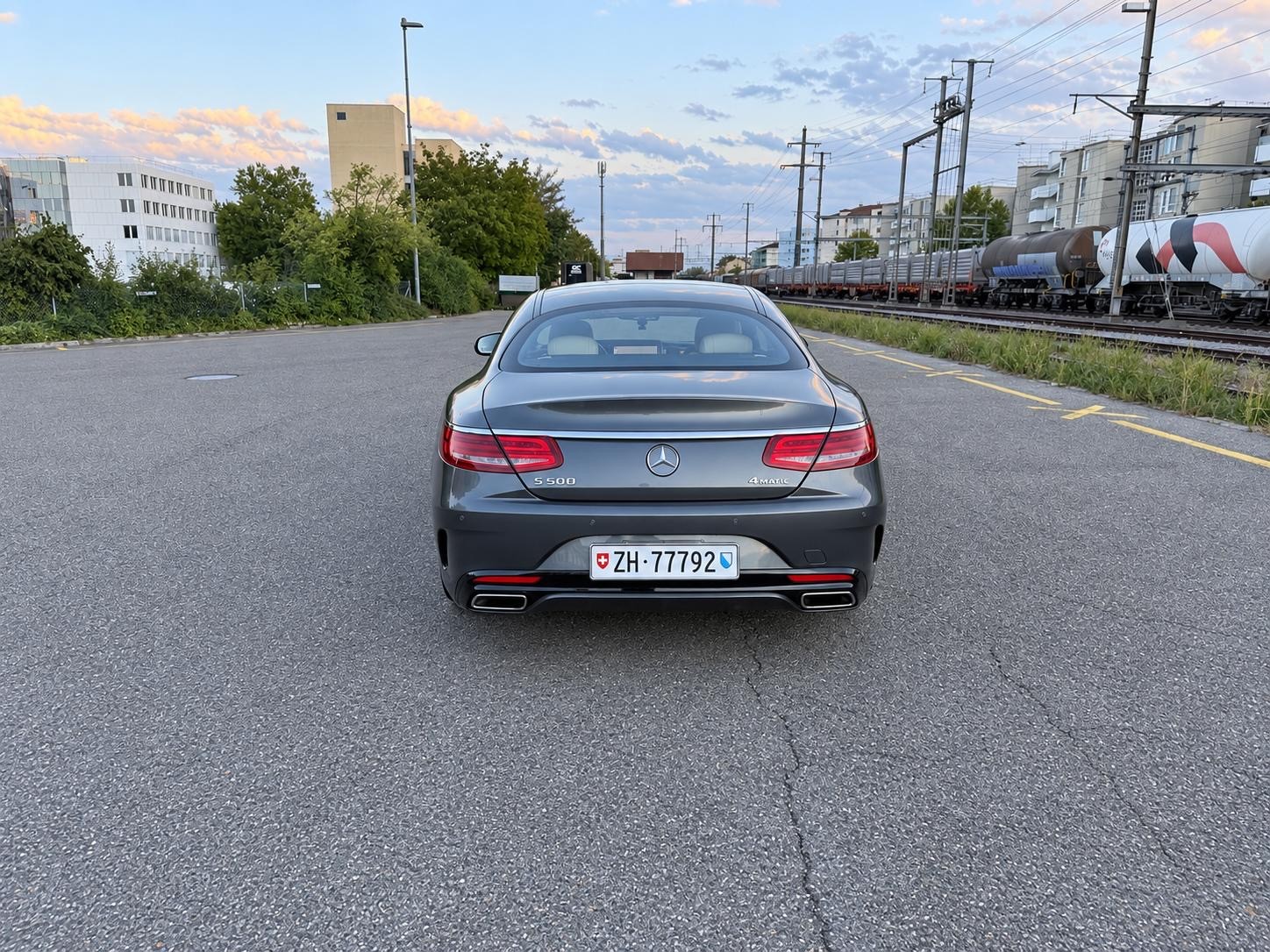 MERCEDES-BENZ Coupé 4MATIC-image-2