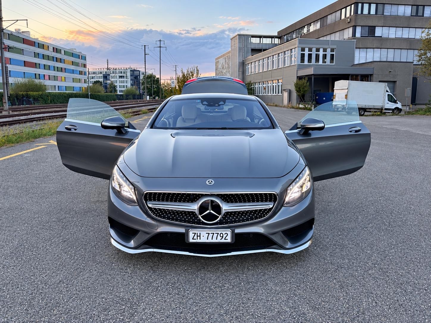 MERCEDES-BENZ Coupé 4MATIC-image-0