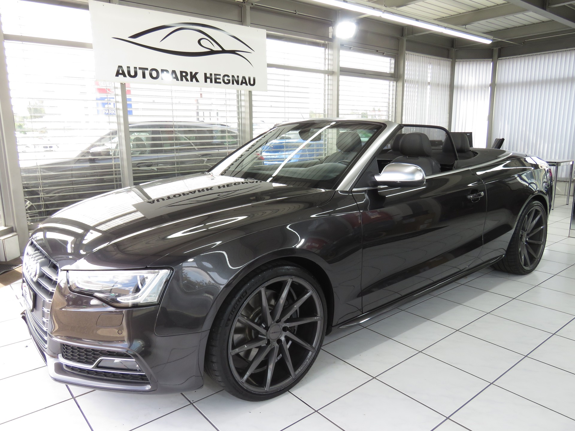 AUDI S5 Cabrio 3.0 TFSI Quattro S-tronic (Automat)-image-0