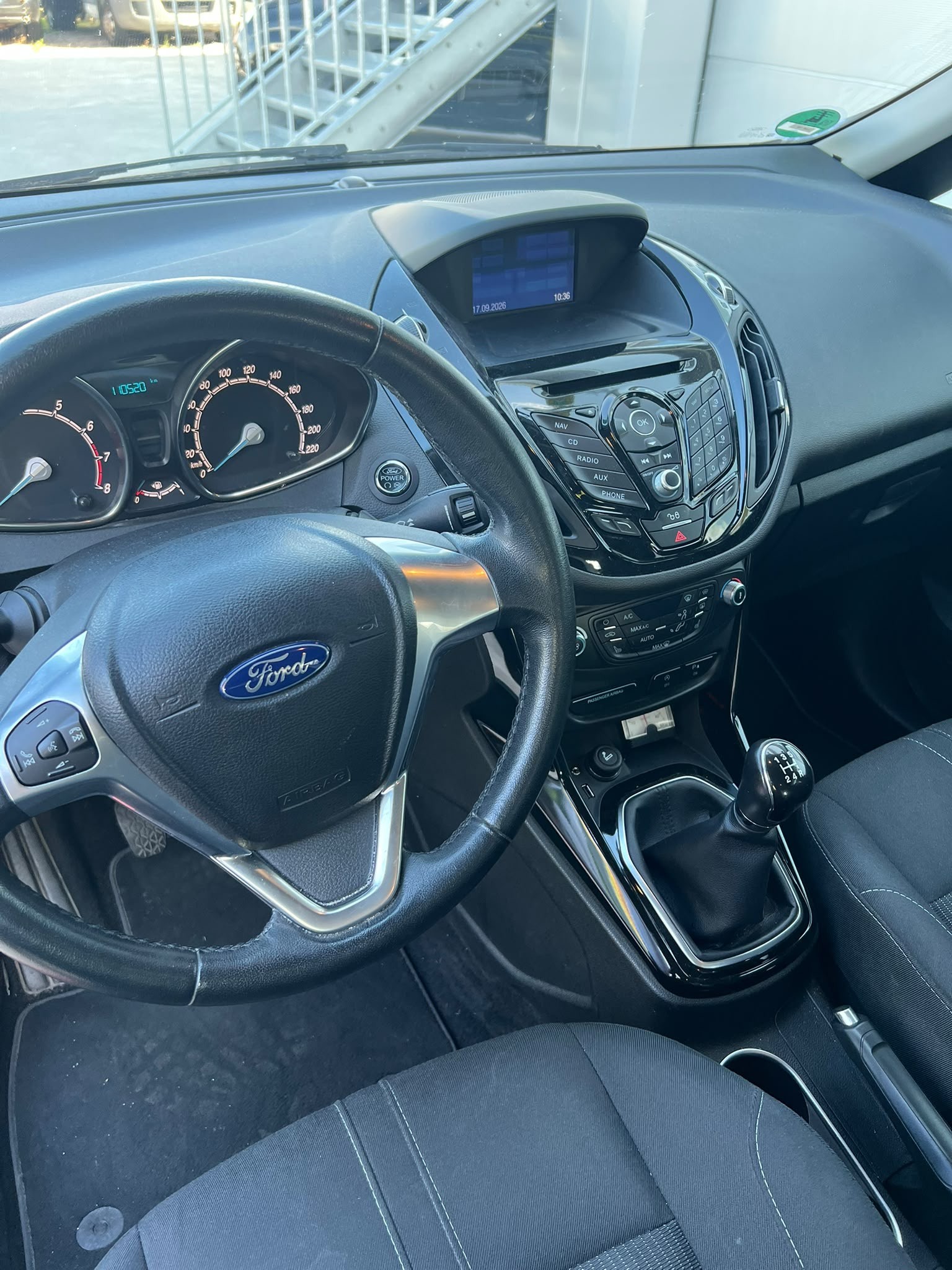 FORD B-Max 1.0 SCTi Titanium-image-8
