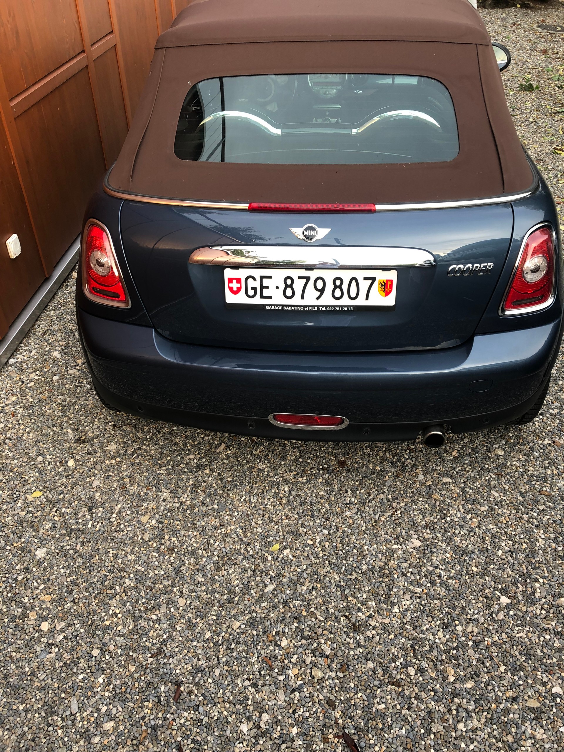 MINI CABRIO-image-4