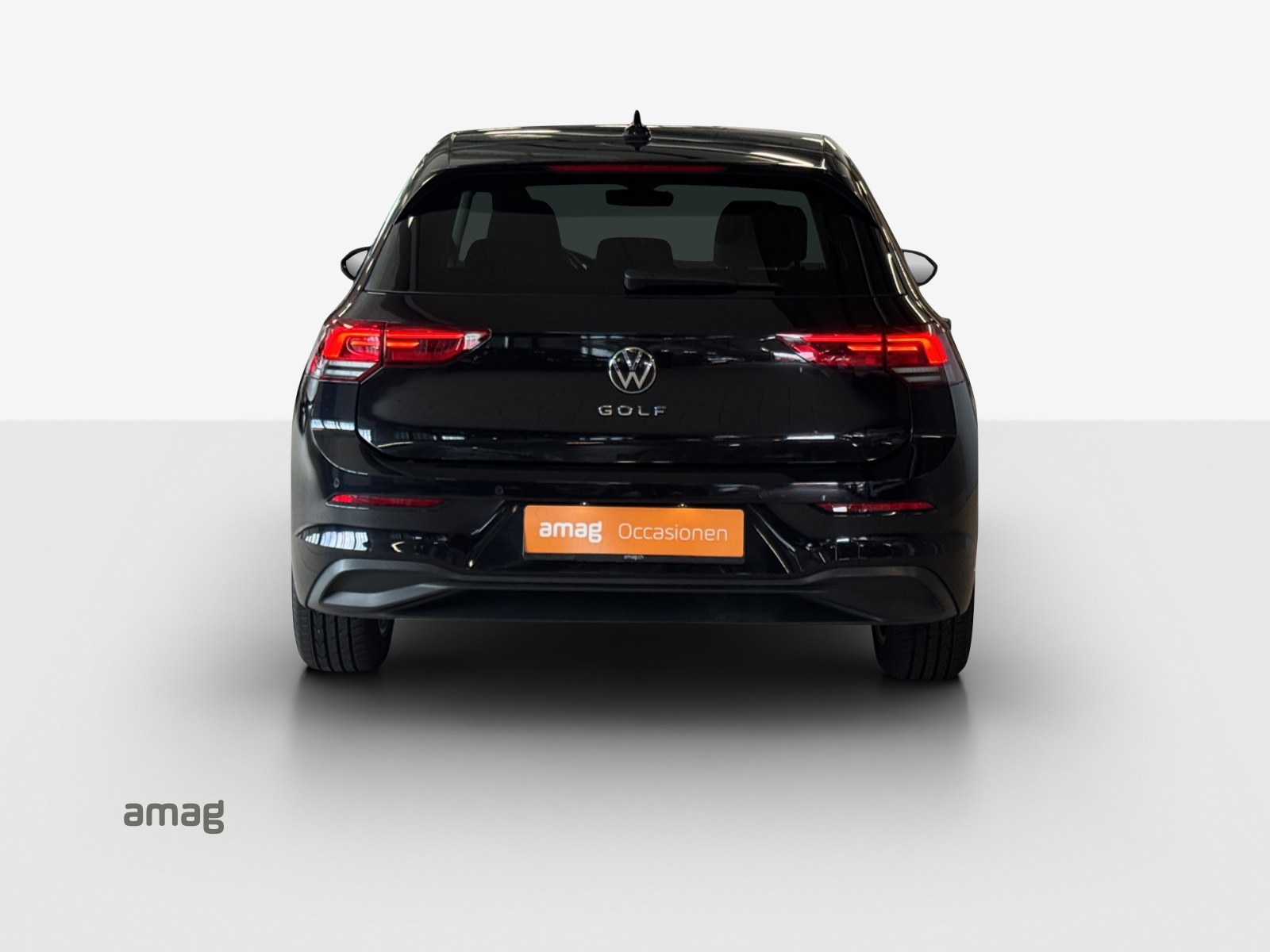 VW Golf 1.0 TSI Life-image-3