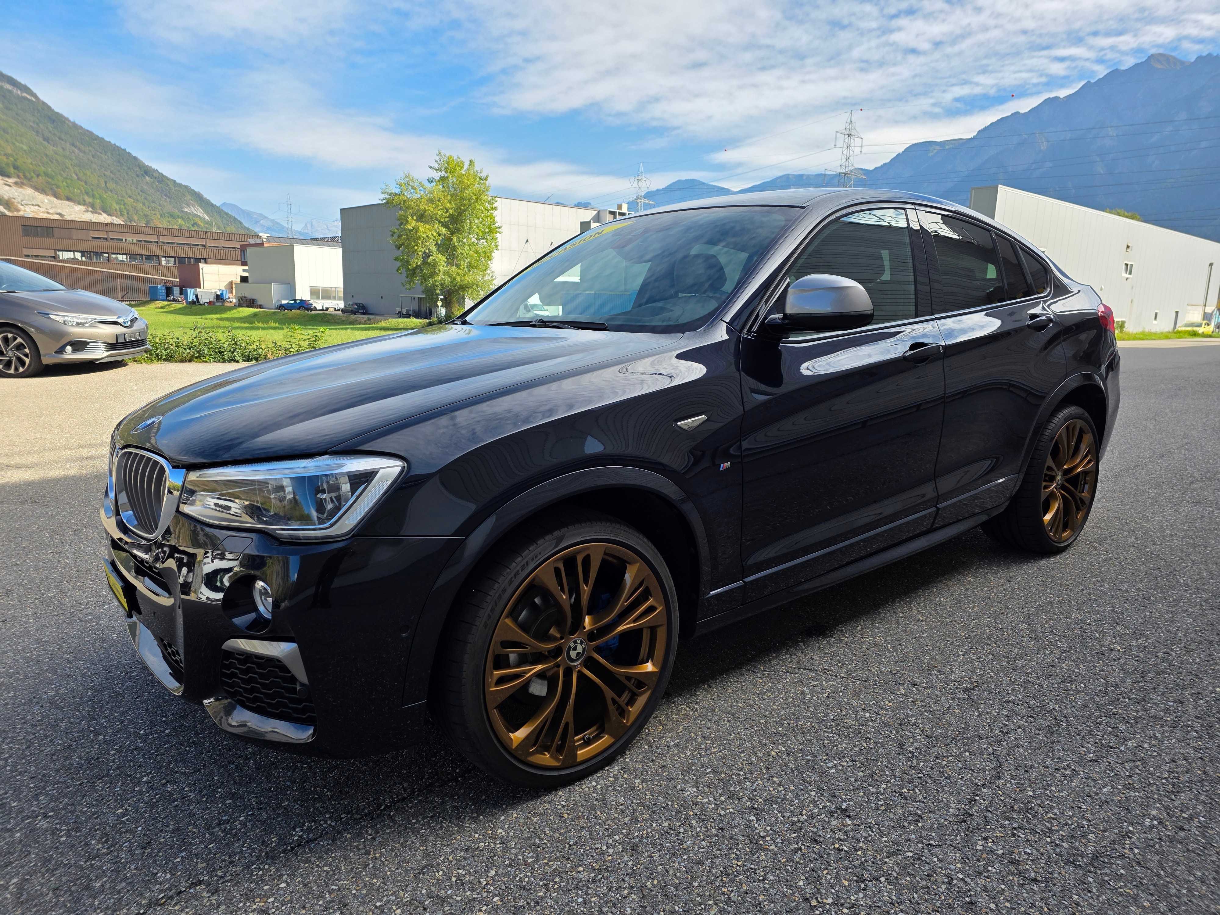 Car photo
